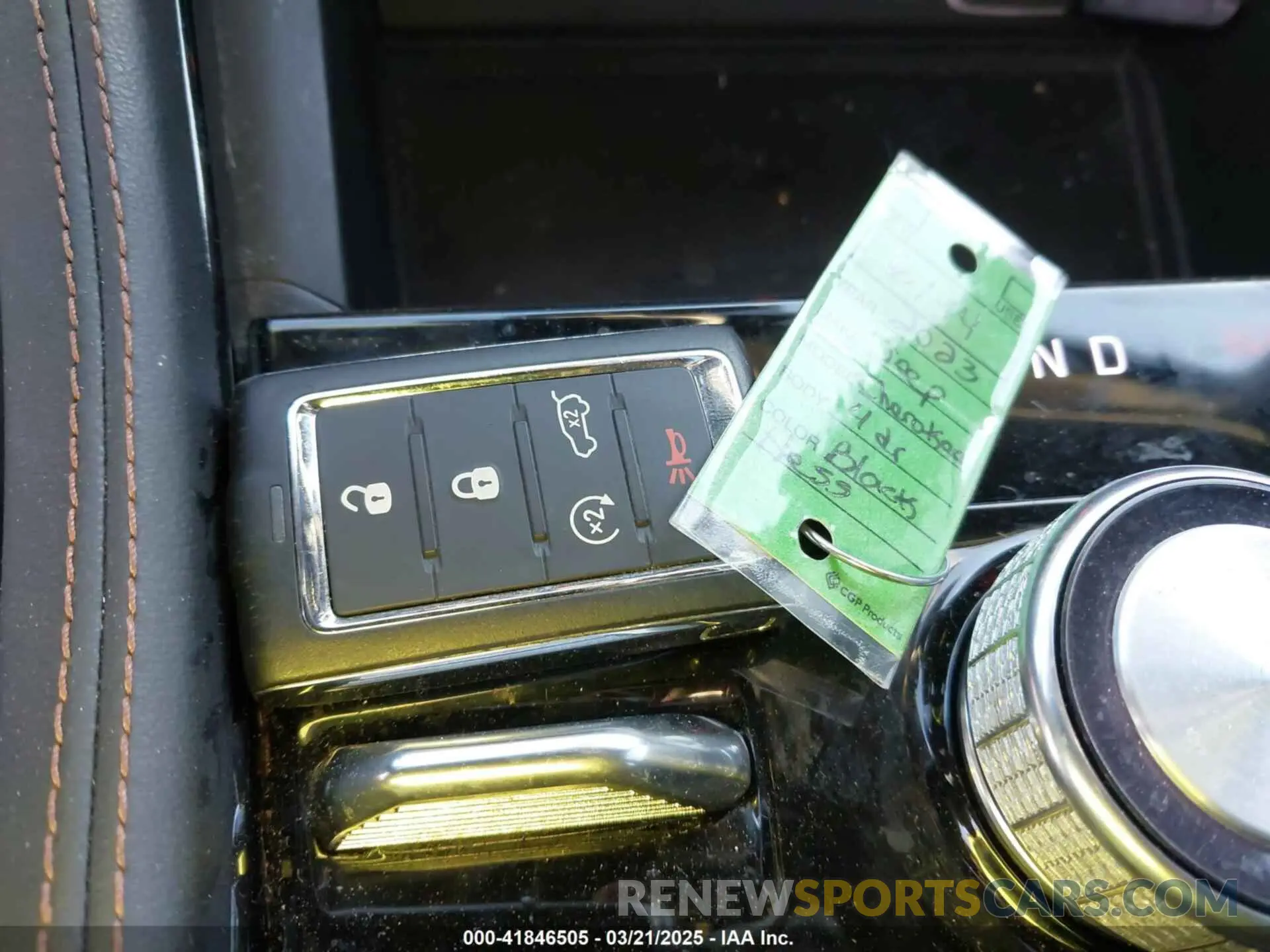 11 Photograph of a damaged car 1C4RJKEGXP8713909 JEEP GRAND CHEROKEE L 2023