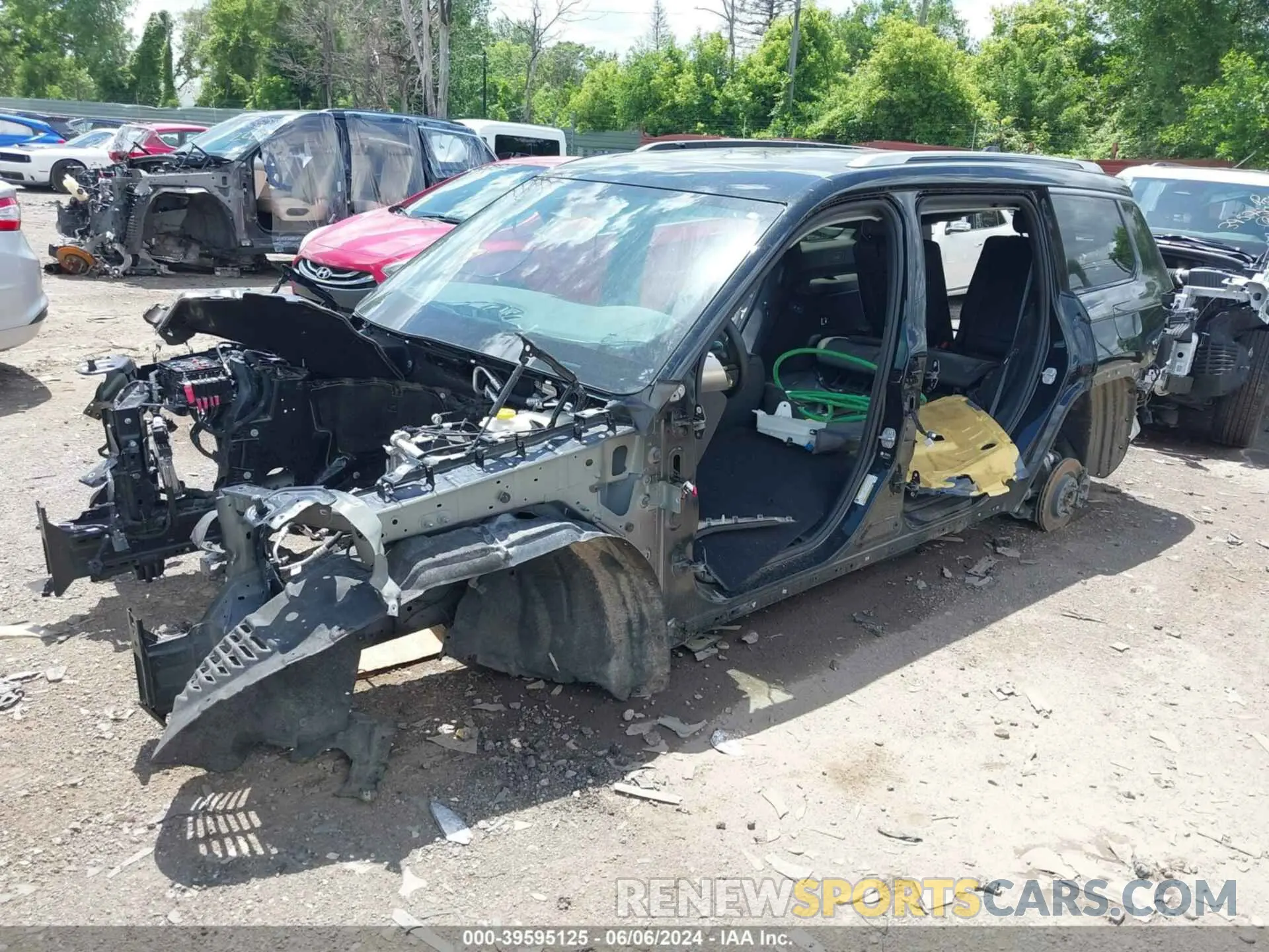 2 Photograph of a damaged car 1C4RJKET8P8108400 JEEP GRAND CHEROKEE L 2023