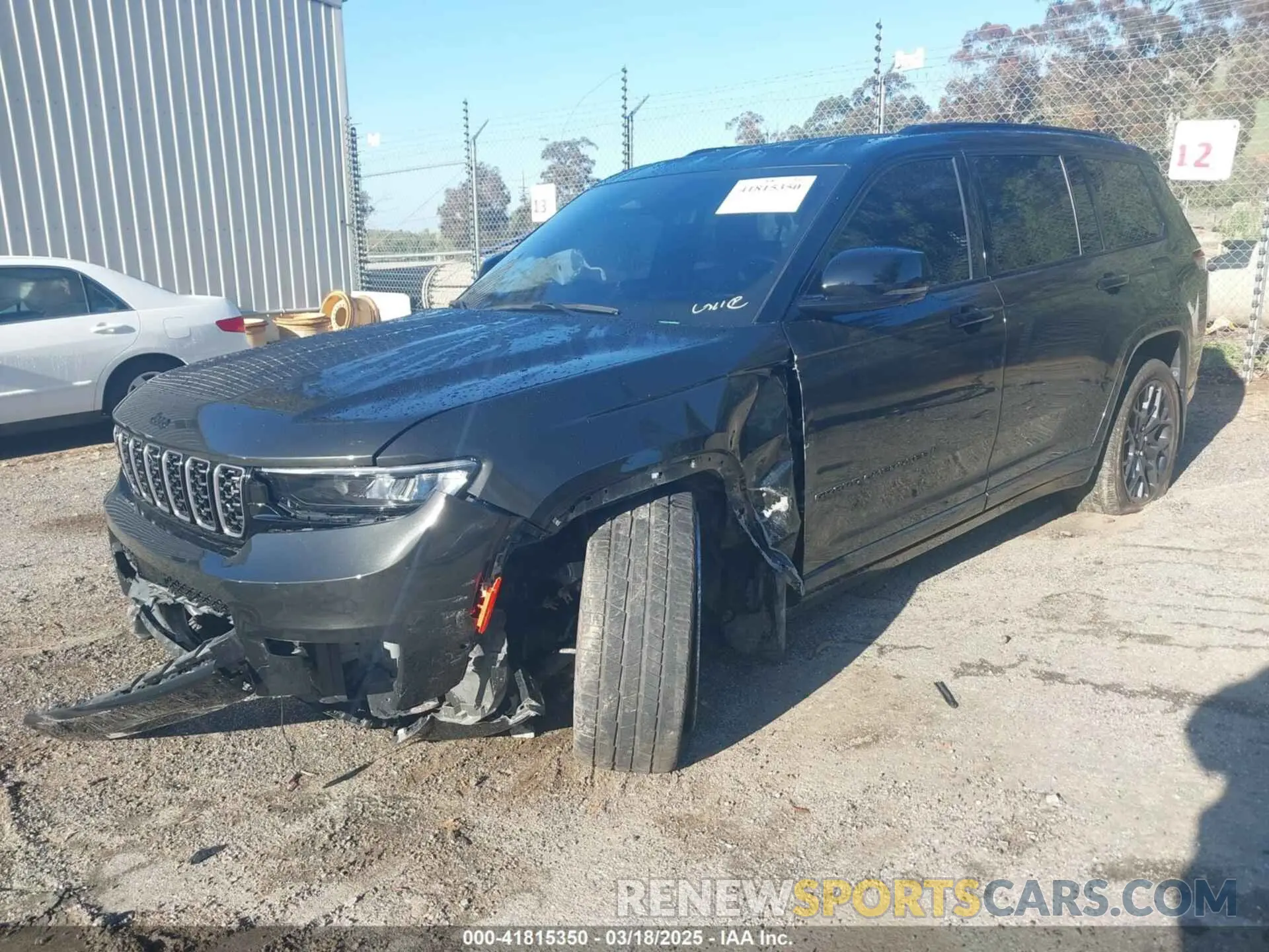 2 Photograph of a damaged car 1C4RJKET8P8869069 JEEP GRAND CHEROKEE L 2023