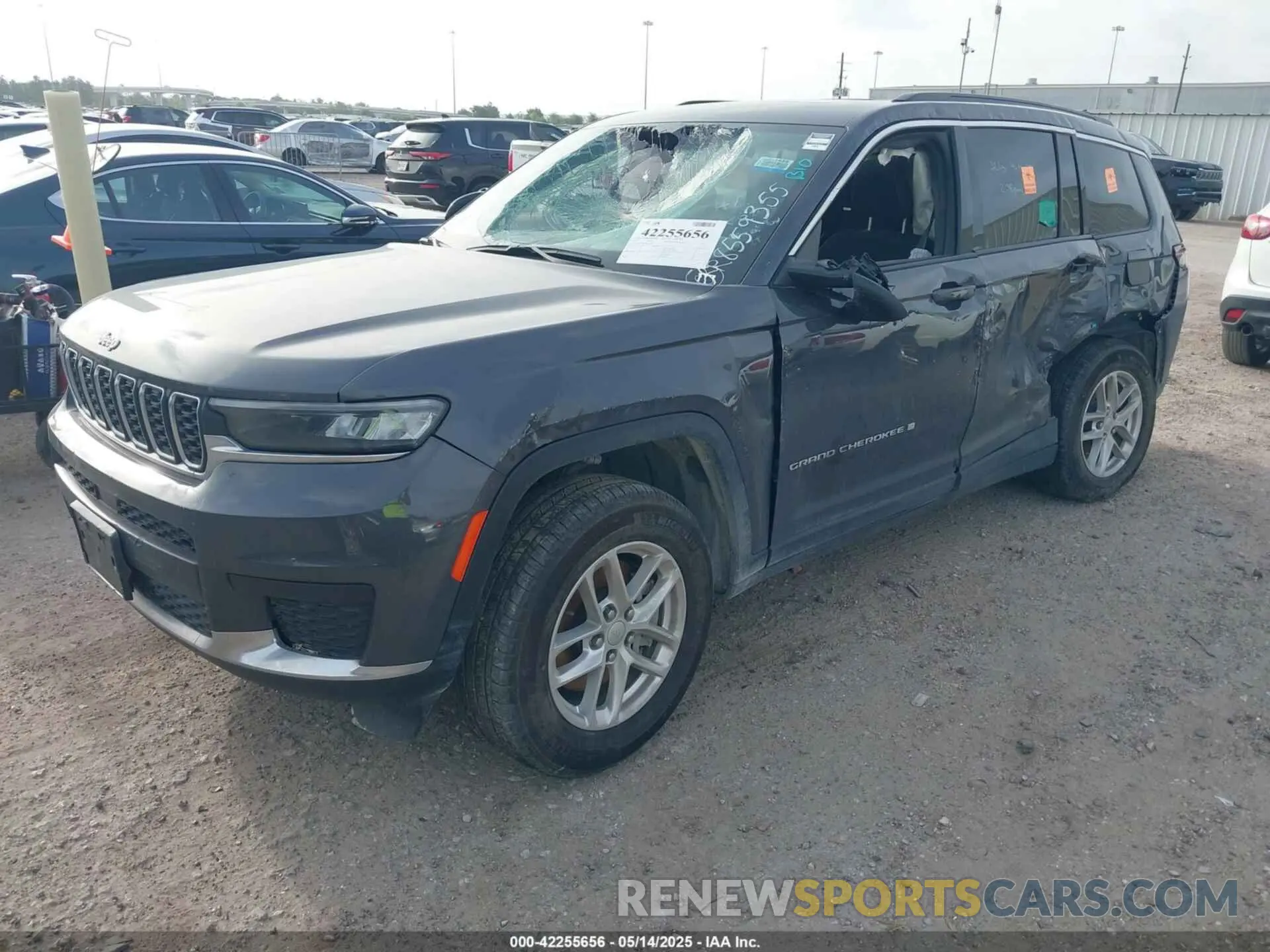 2 Photograph of a damaged car 1C4RJJAG7R8559355 JEEP GRAND CHEROKEE L 2024