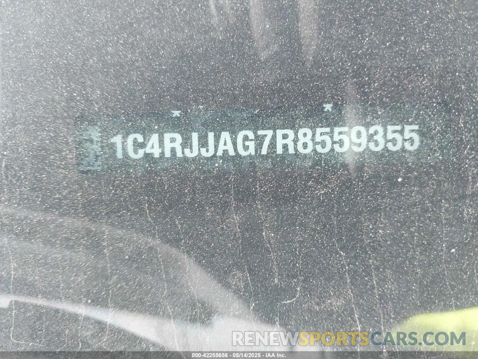 9 Photograph of a damaged car 1C4RJJAG7R8559355 JEEP GRAND CHEROKEE L 2024