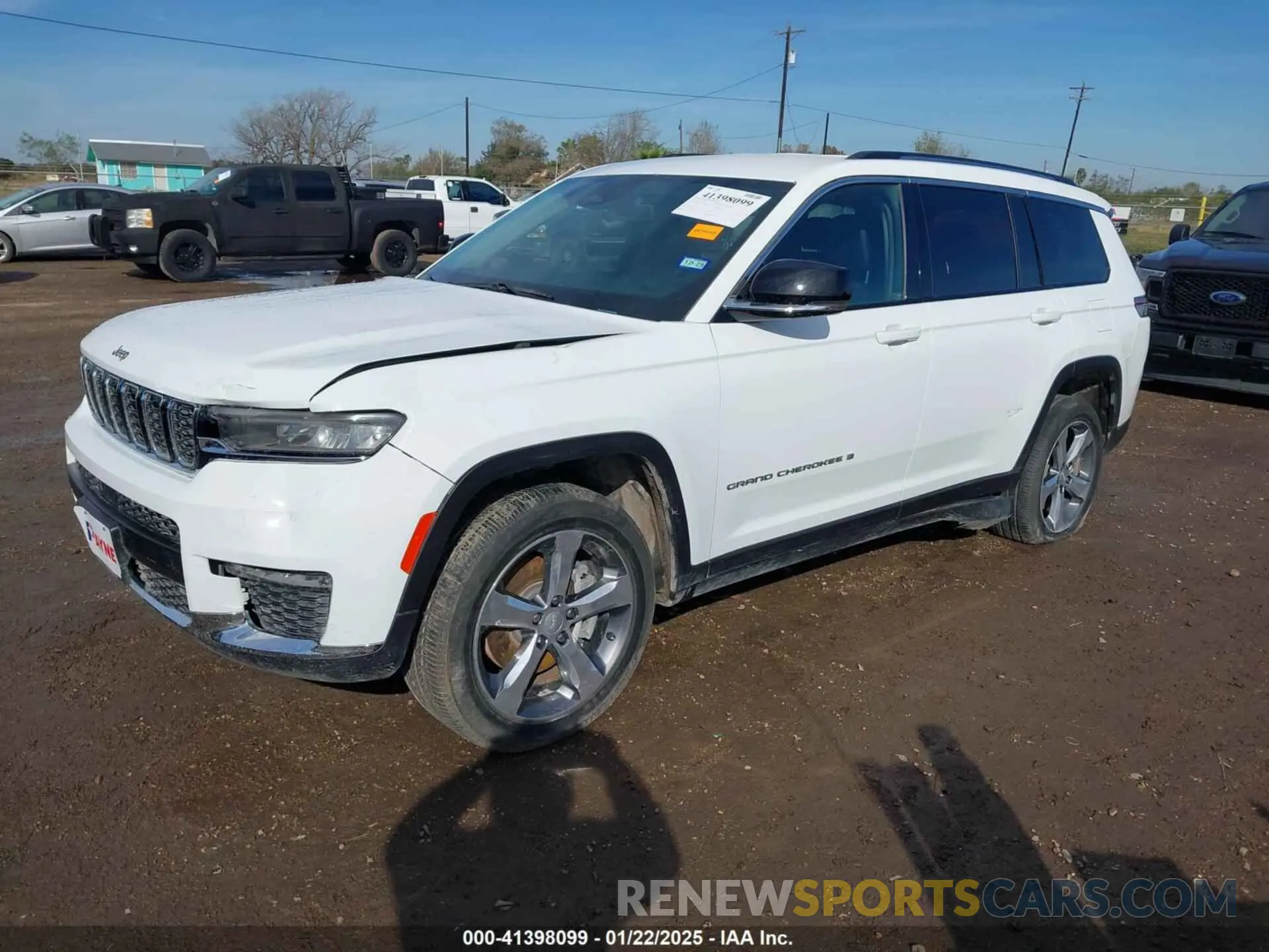 2 Photograph of a damaged car 1C4RJJBG0R8945534 JEEP GRAND CHEROKEE L 2024