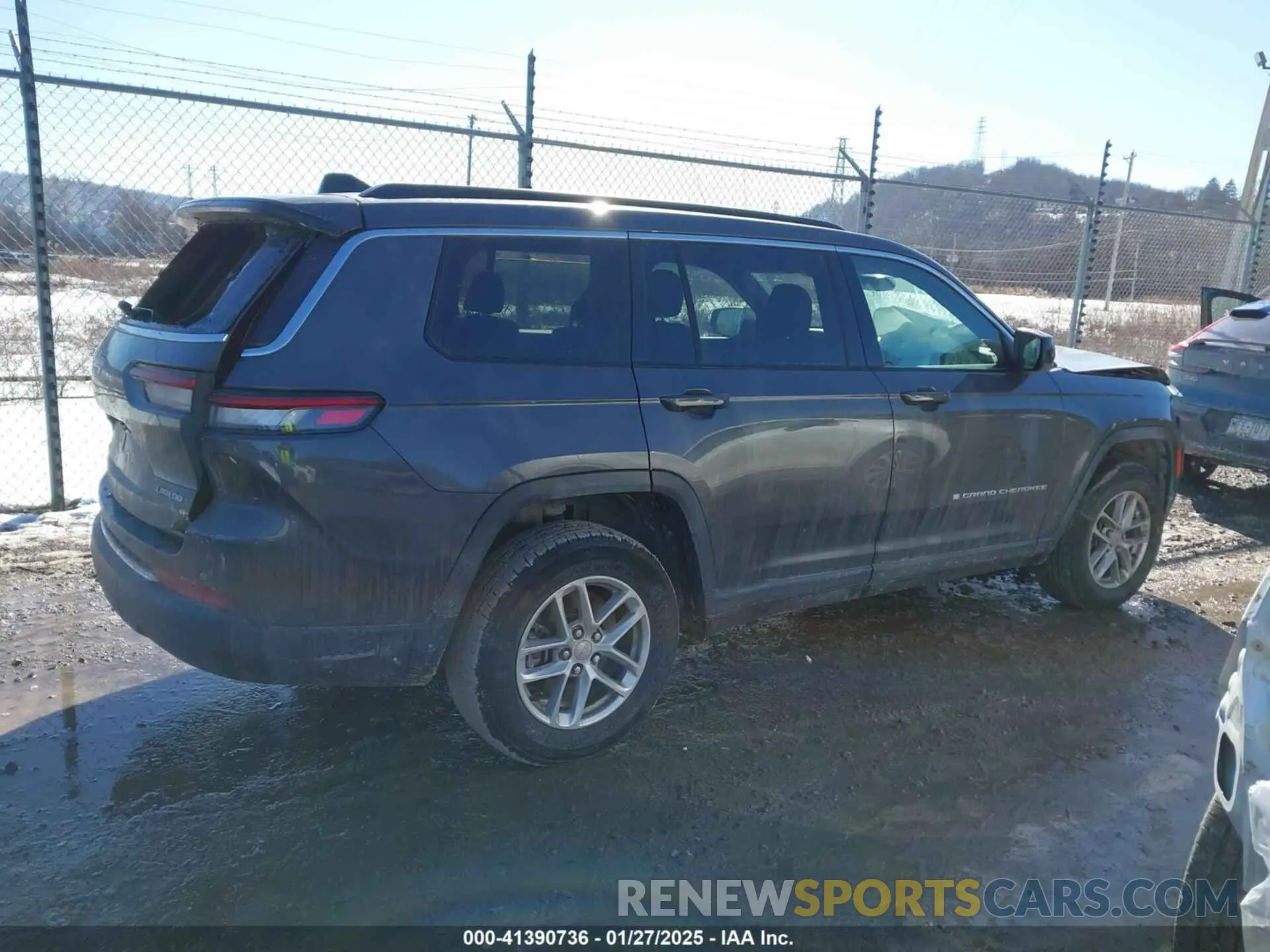 12 Photograph of a damaged car 1C4RJKAG3R8513852 JEEP GRAND CHEROKEE L 2024