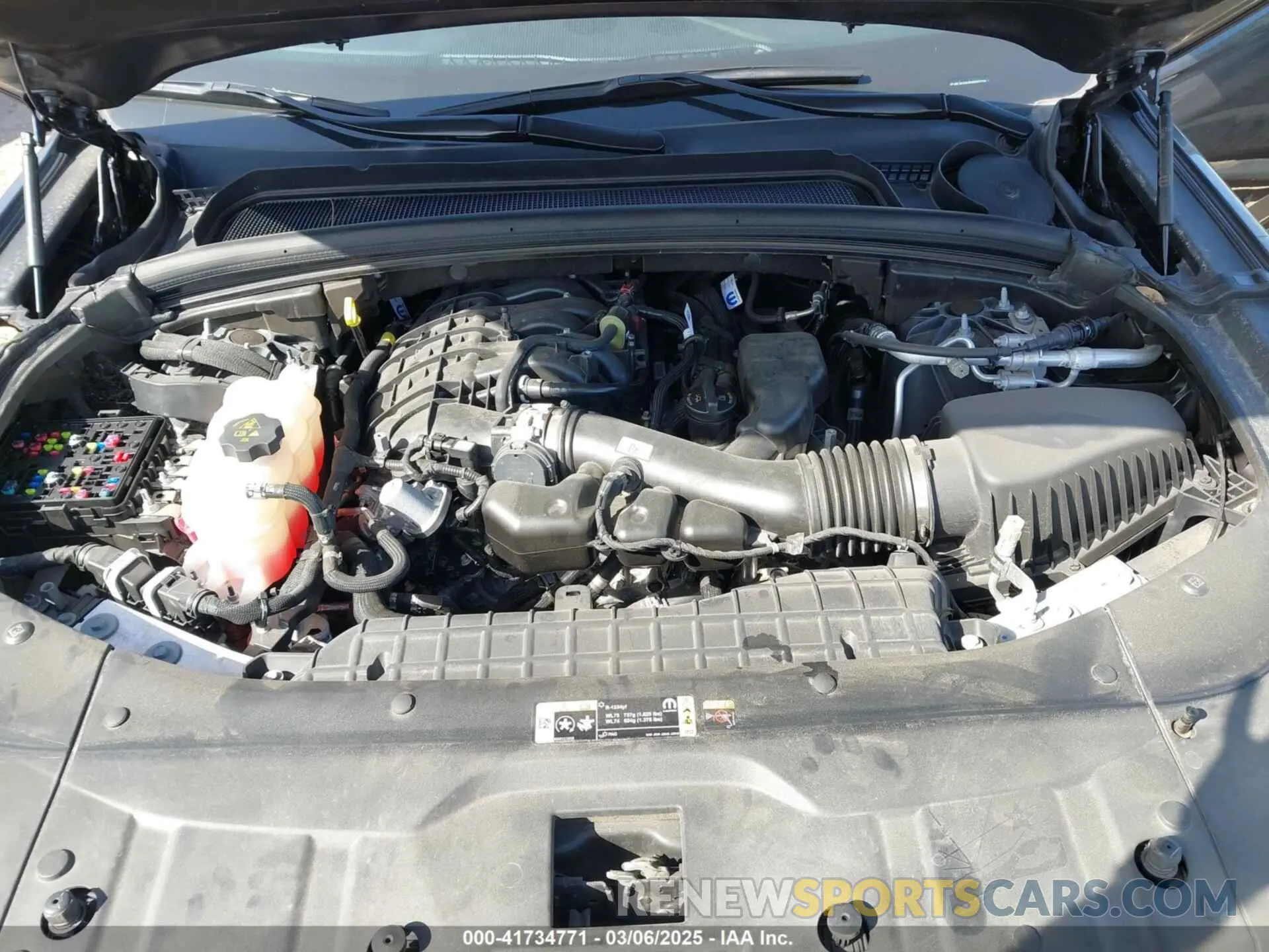 10 Photograph of a damaged car 1C4RJKAG4R8507770 JEEP GRAND CHEROKEE L 2024
