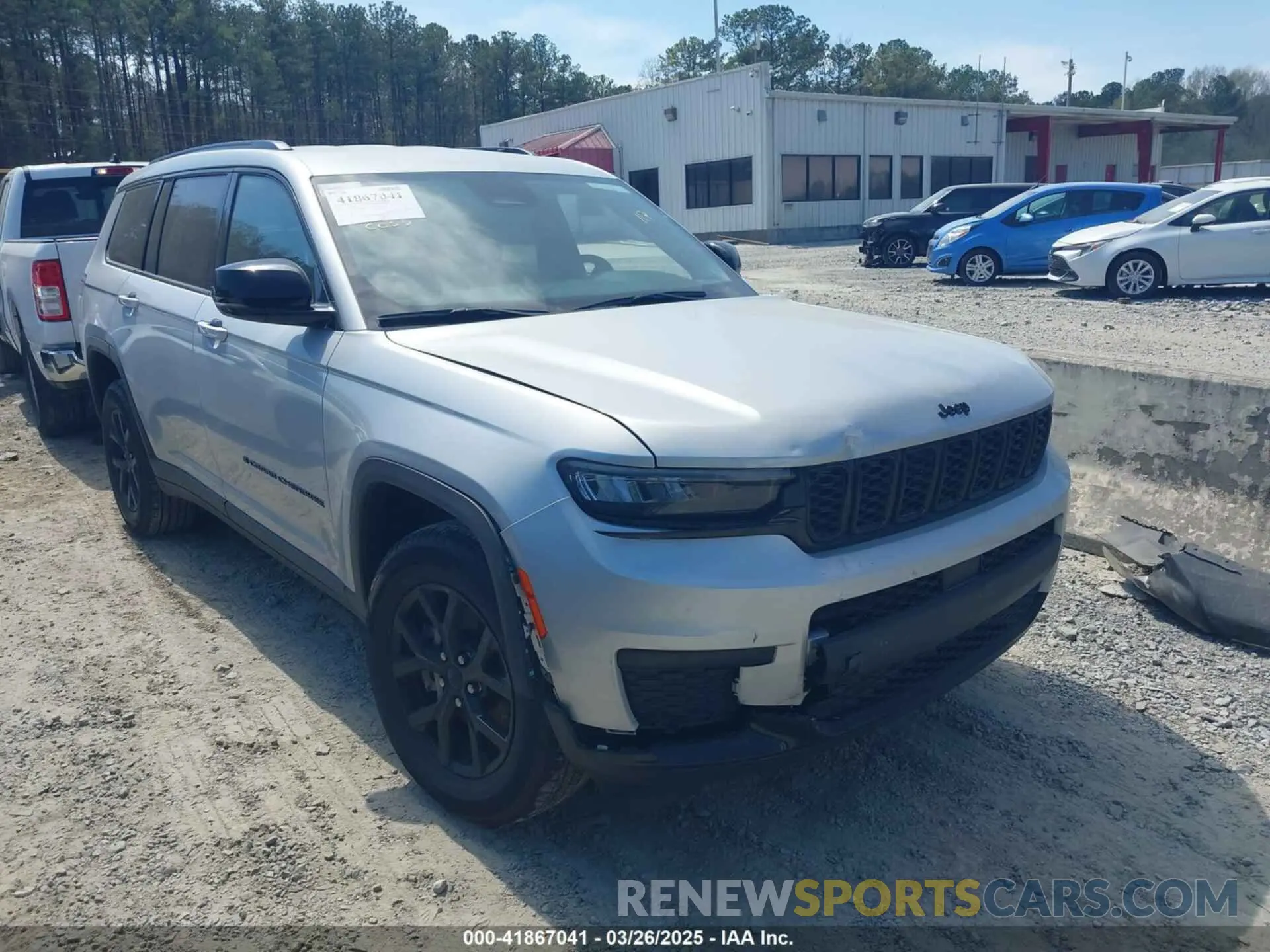 1 Photograph of a damaged car 1C4RJKAG6R8548904 JEEP GRAND CHEROKEE L 2024