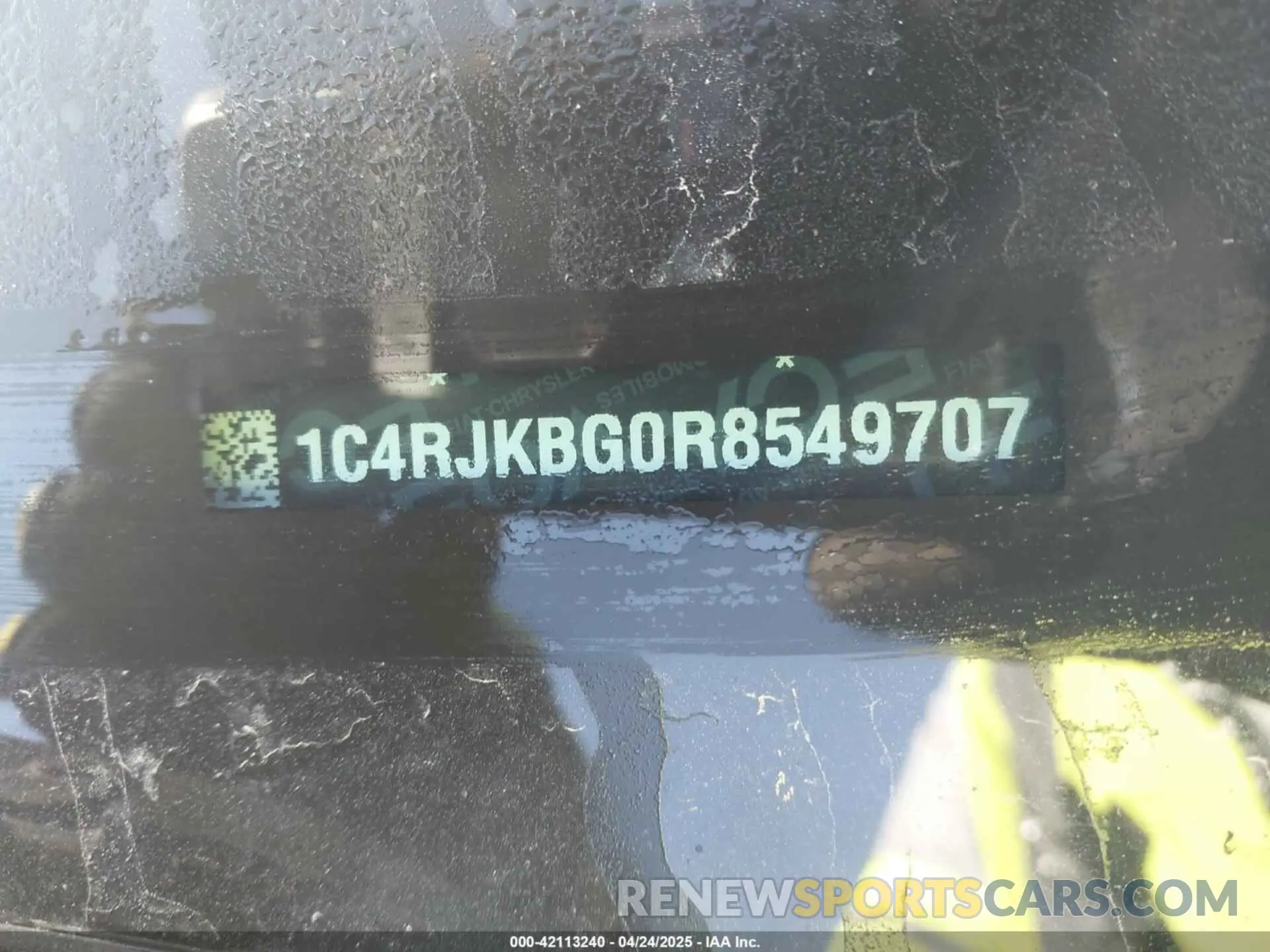9 Photograph of a damaged car 1C4RJKBG0R8549707 JEEP GRAND CHEROKEE L 2024
