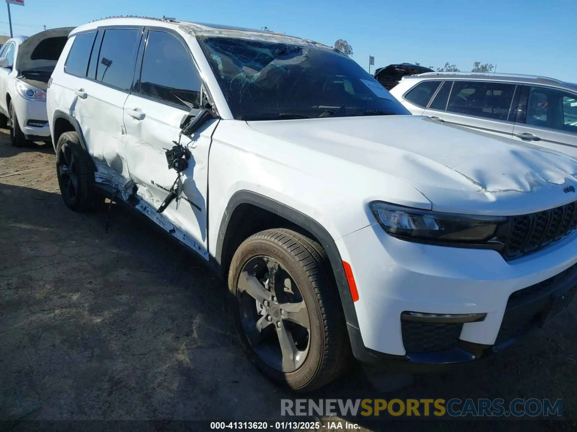 1 Photograph of a damaged car 1C4RJKBG3R8531184 JEEP GRAND CHEROKEE L 2024
