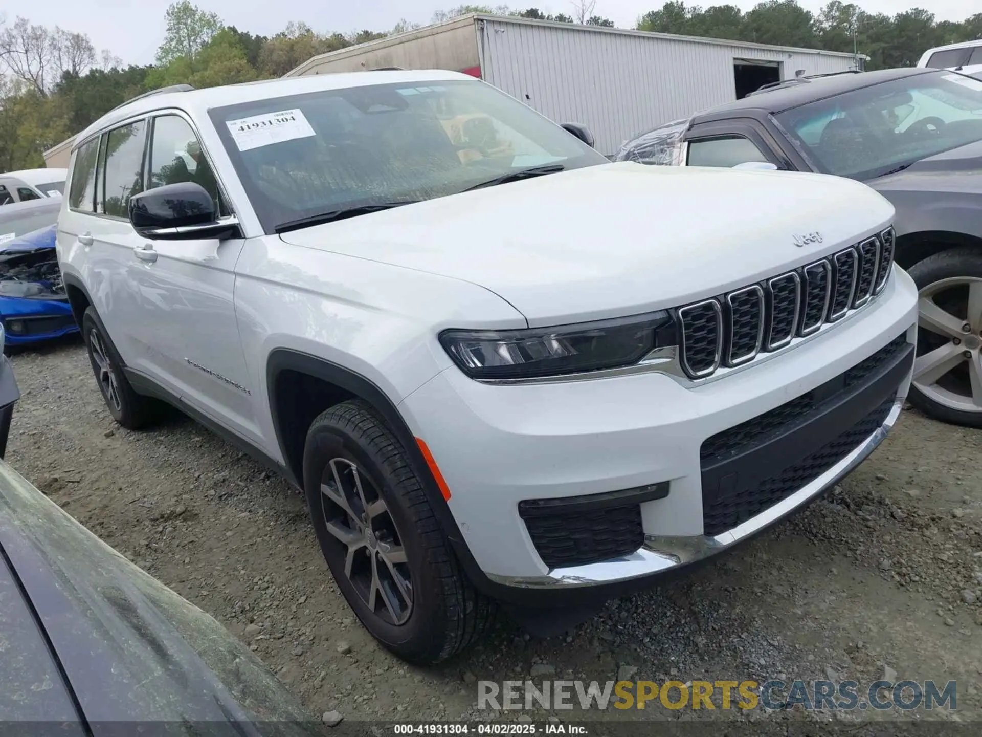 1 Photograph of a damaged car 1C4RJKBG4R8557602 JEEP GRAND CHEROKEE L 2024