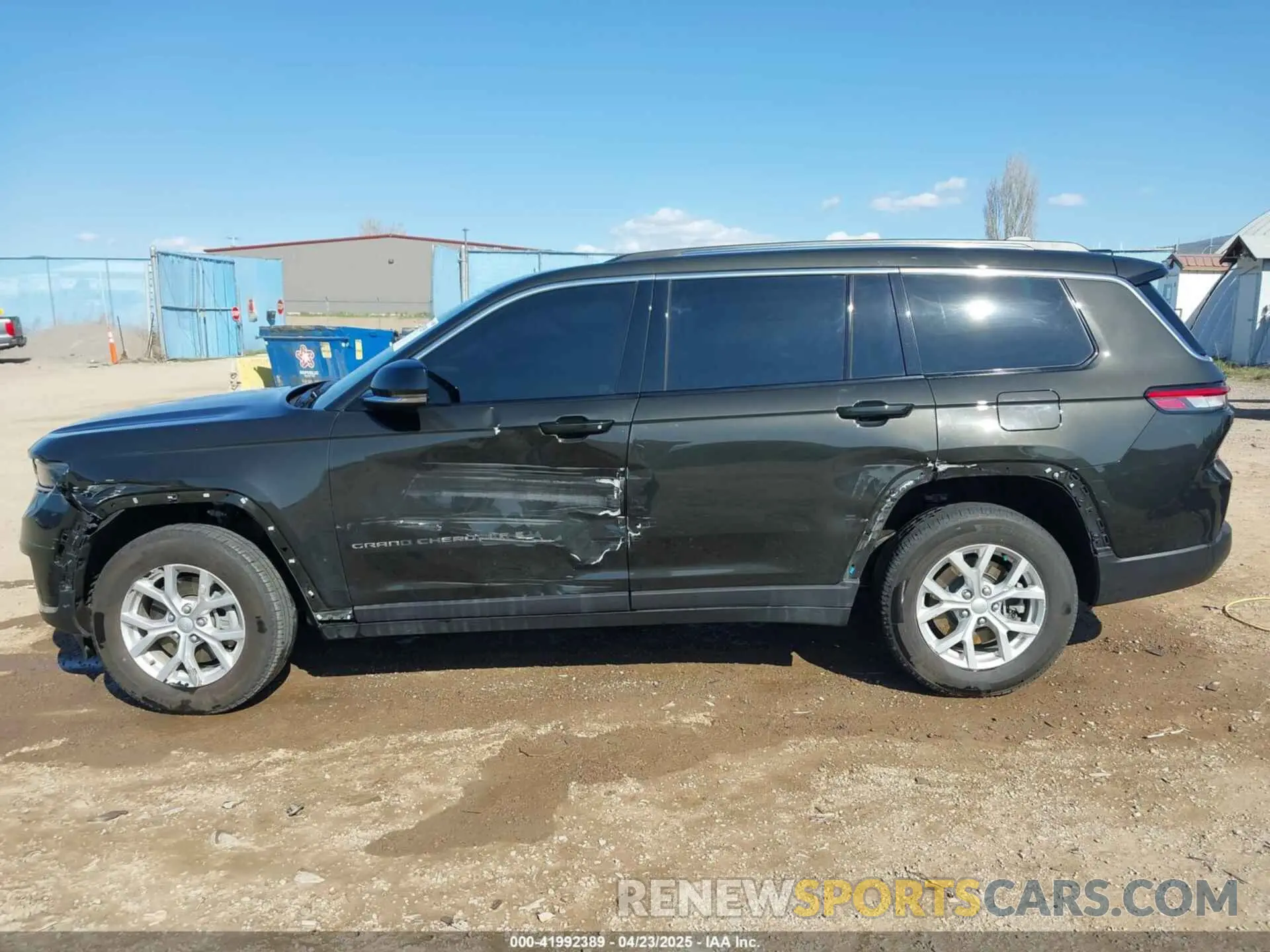 14 Photograph of a damaged car 1C4RJKBG7R8921561 JEEP GRAND CHEROKEE L 2024