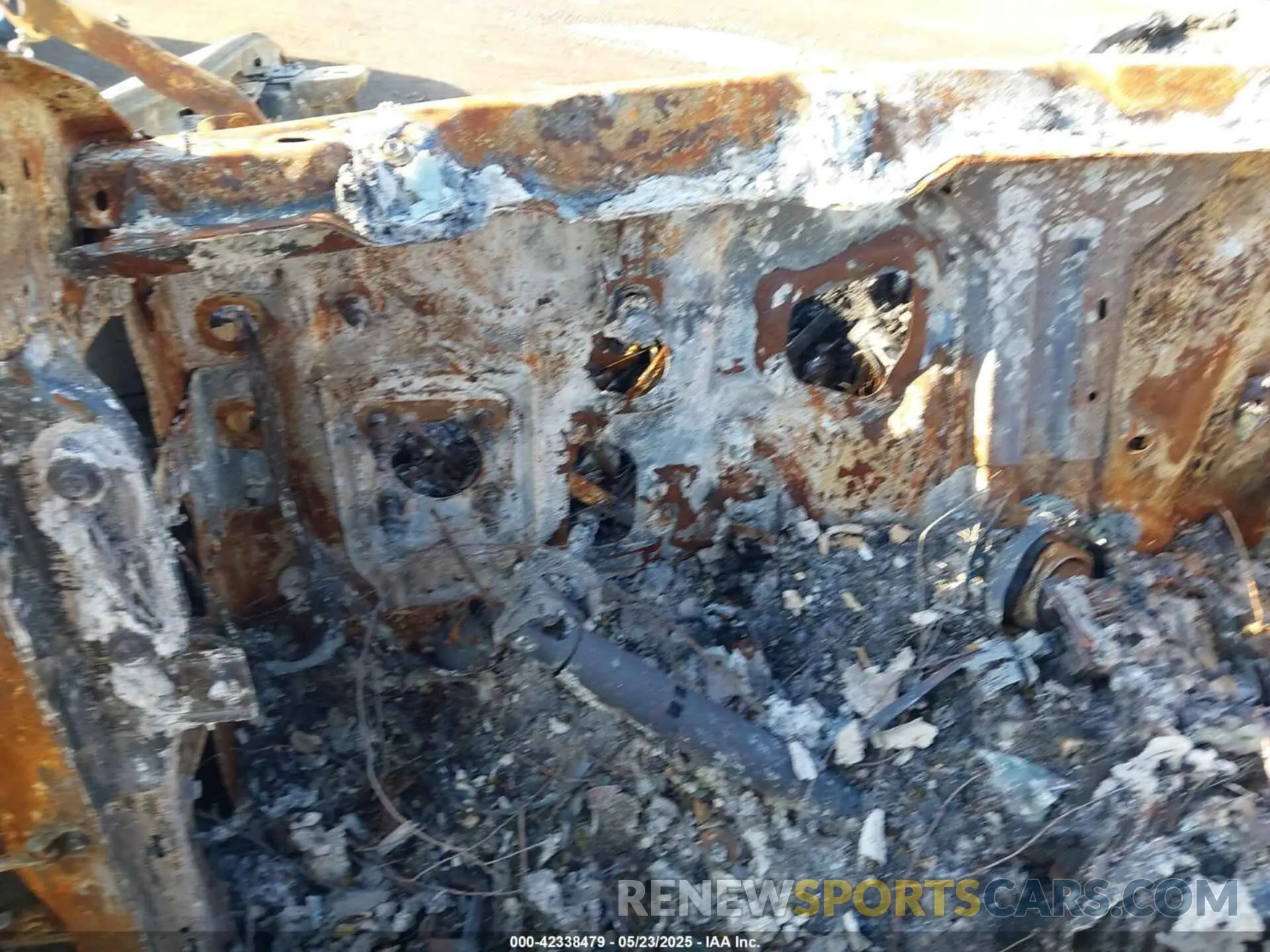 7 Photograph of a damaged car 1C4RJKBG8R8512419 JEEP GRAND CHEROKEE L 2024