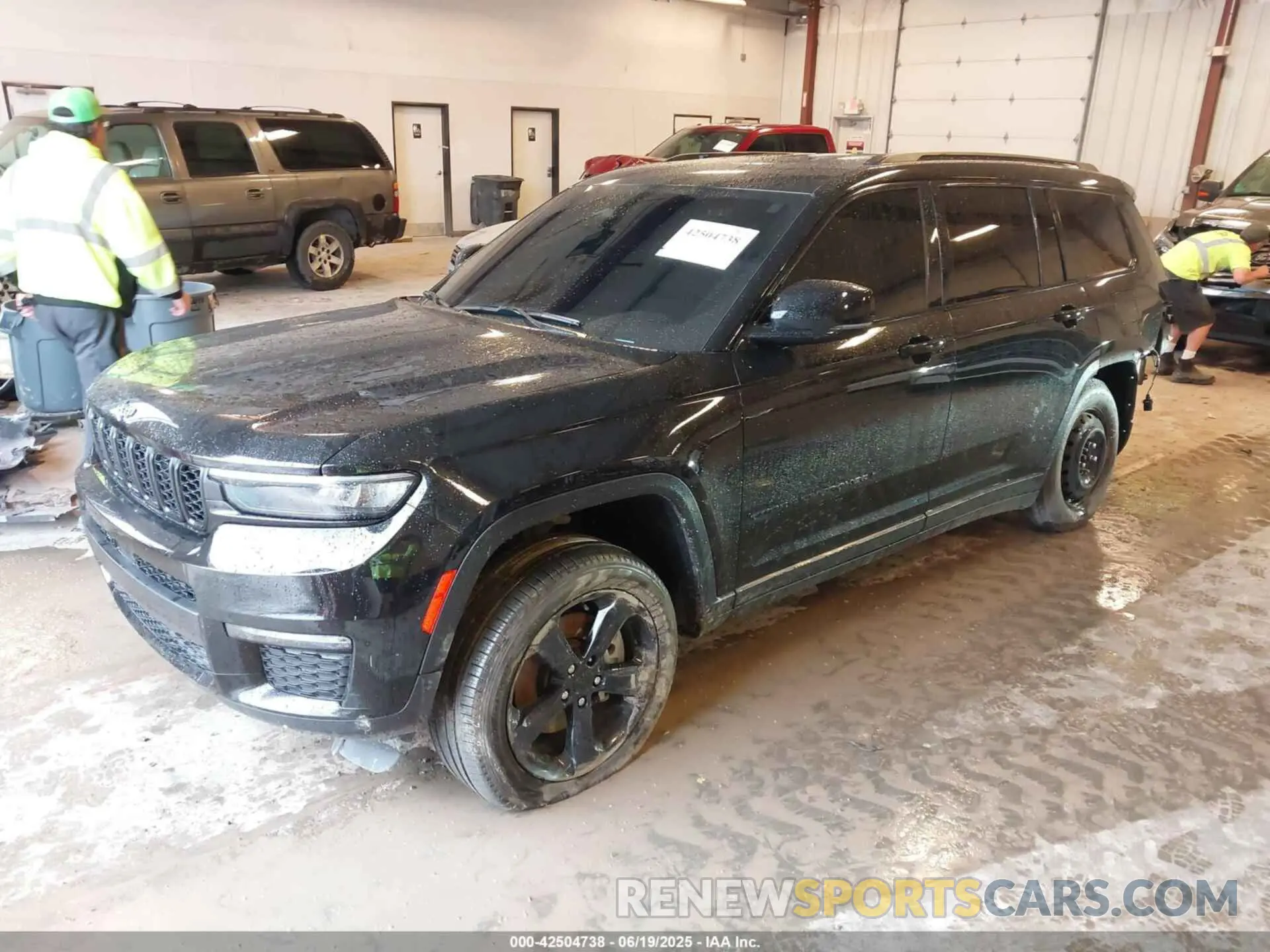 2 Photograph of a damaged car 1C4RJKBG8R8564861 JEEP GRAND CHEROKEE L 2024