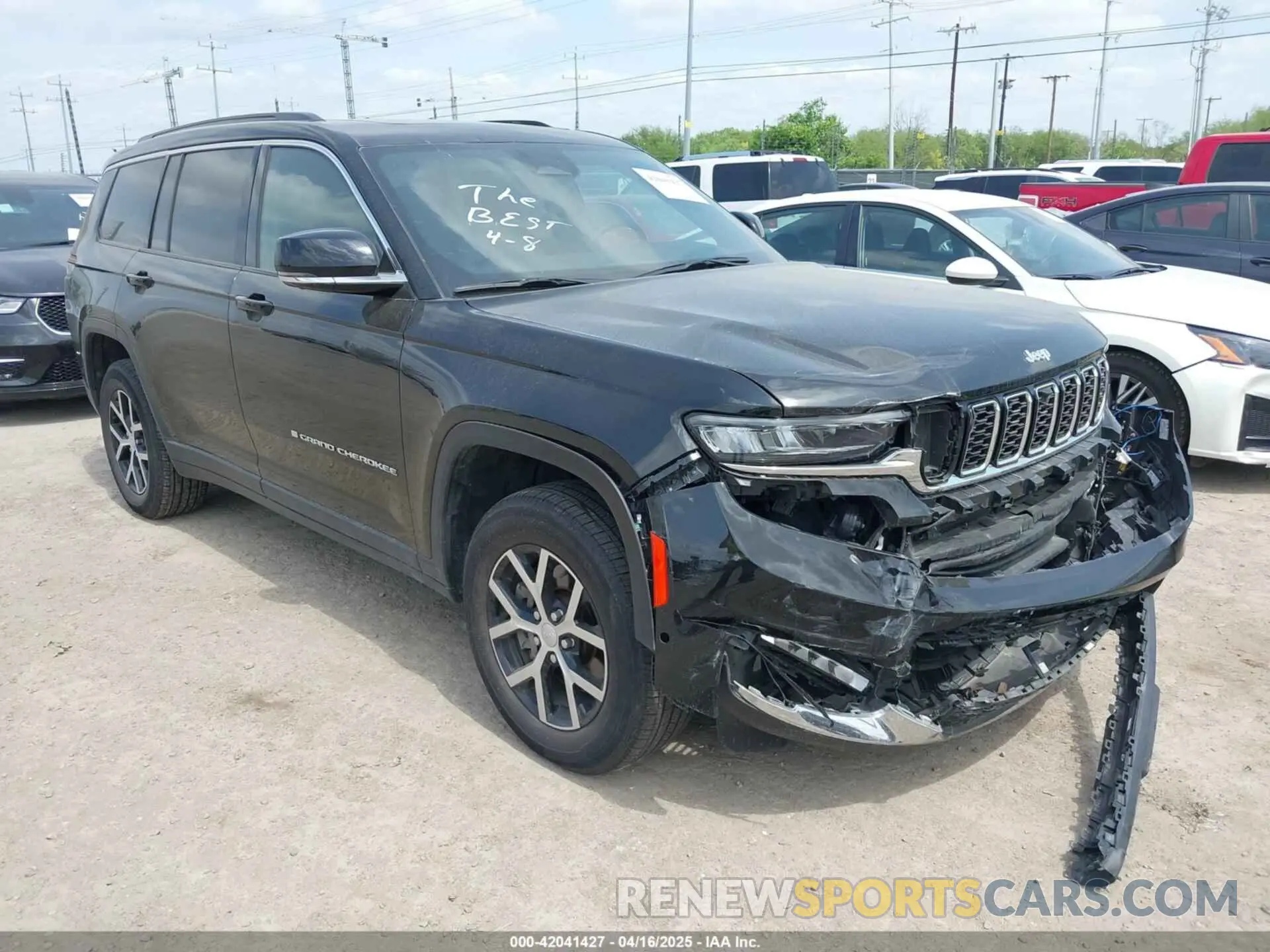 1 Photograph of a damaged car 1C4RJKBG9R8530024 JEEP GRAND CHEROKEE L 2024