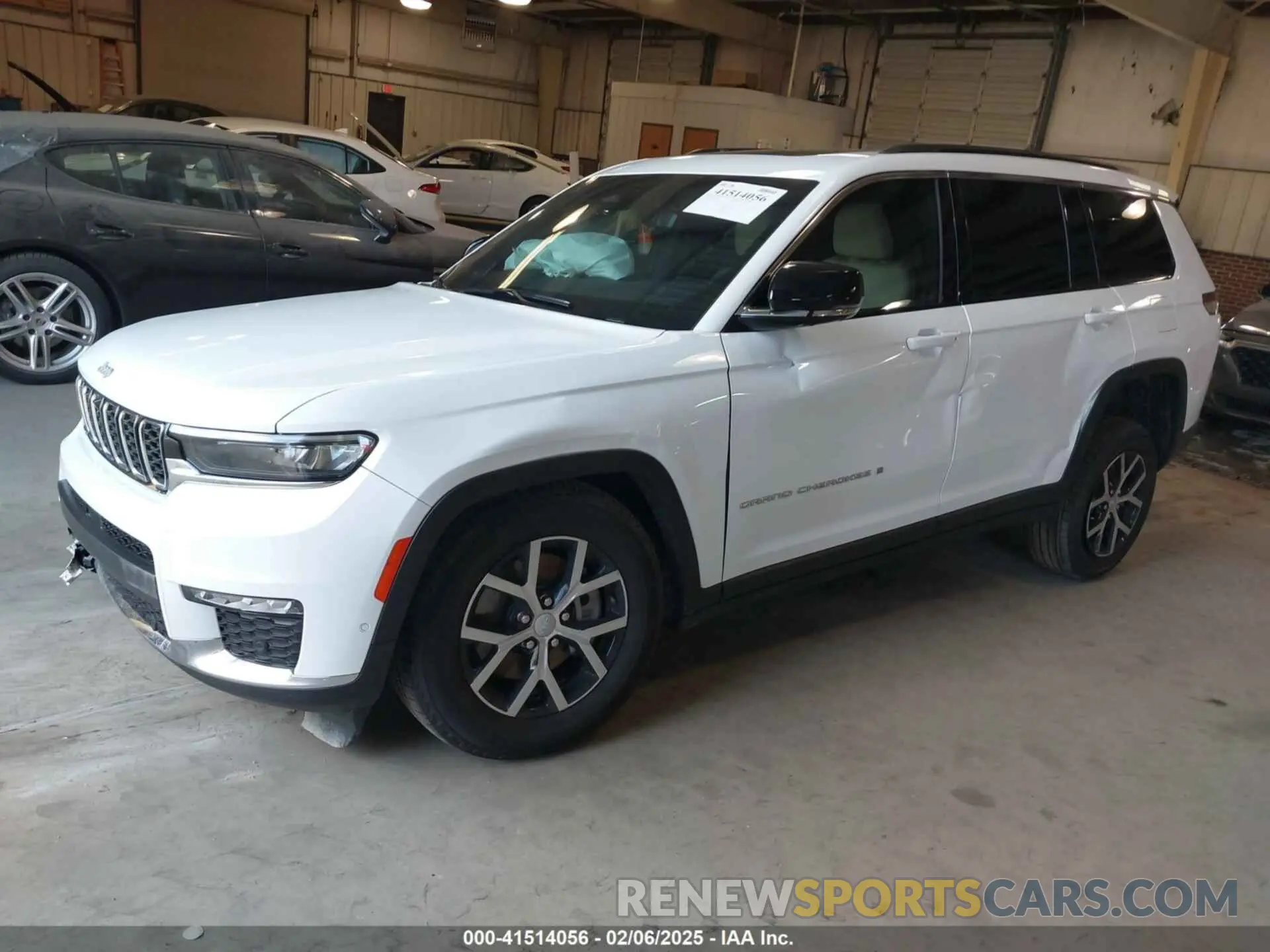 2 Photograph of a damaged car 1C4RJKBG9R8610486 JEEP GRAND CHEROKEE L 2024