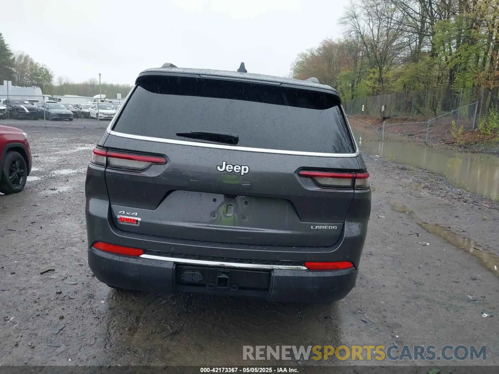 15 Photograph of a damaged car 1C4RJKAG8S8684408 JEEP GRAND CHEROKEE L 2025
