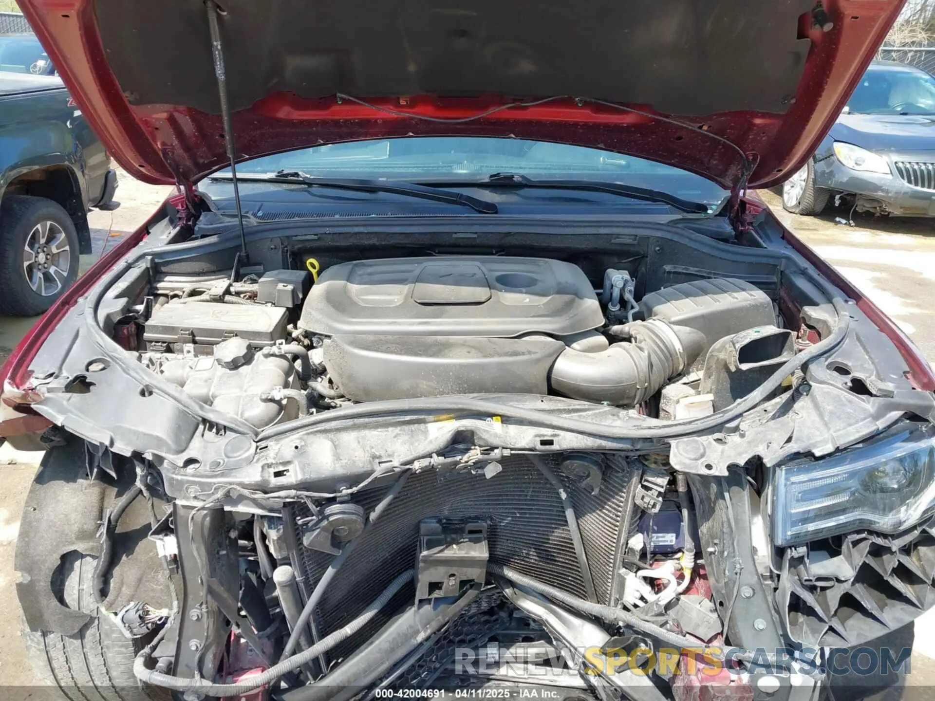 10 Photograph of a damaged car 1C4RJEAG2NC154339 JEEP GRAND CHEROKEE WK 2022