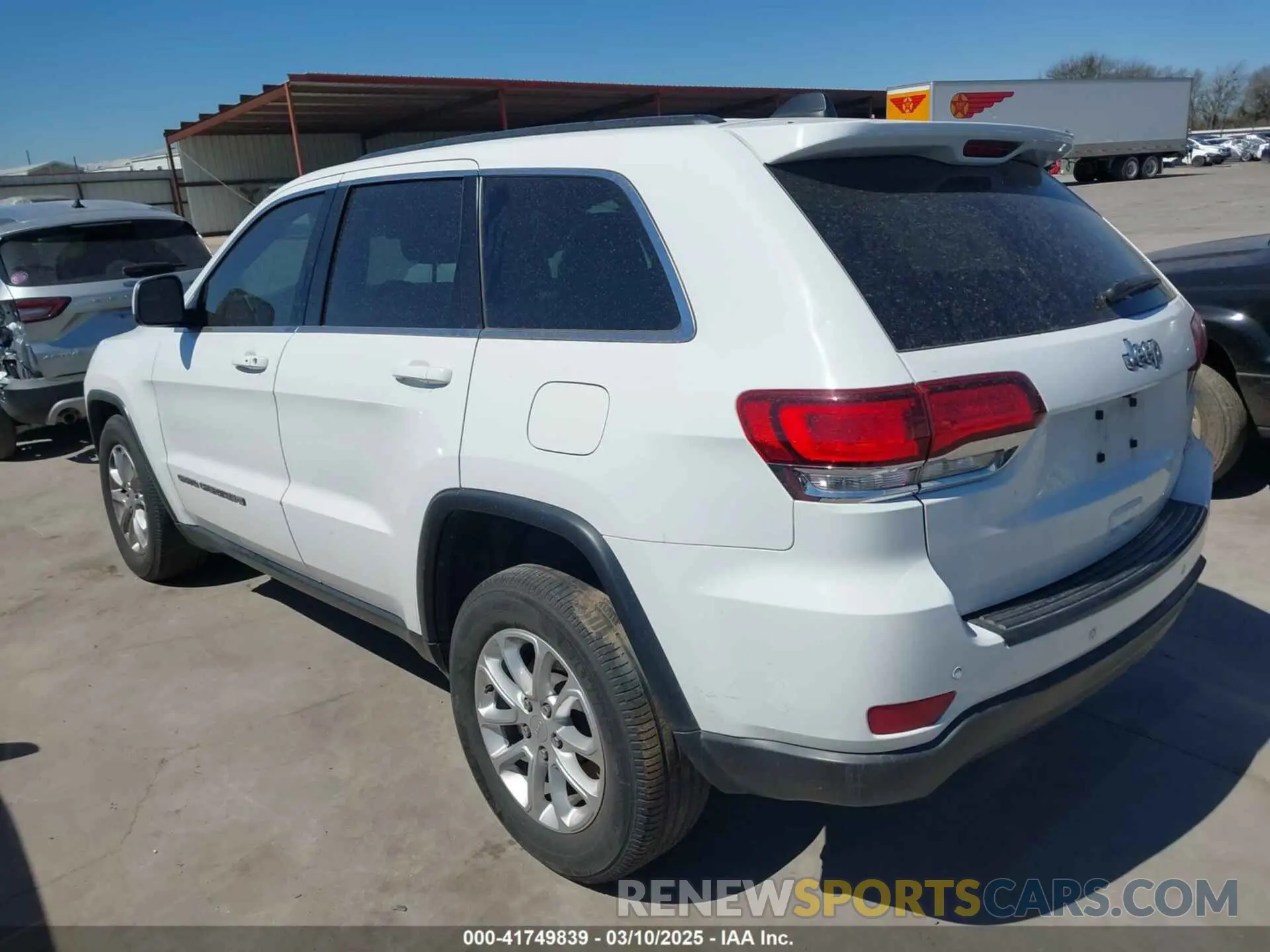 3 Photograph of a damaged car 1C4RJEAG7NC155843 JEEP GRAND CHEROKEE WK 2022