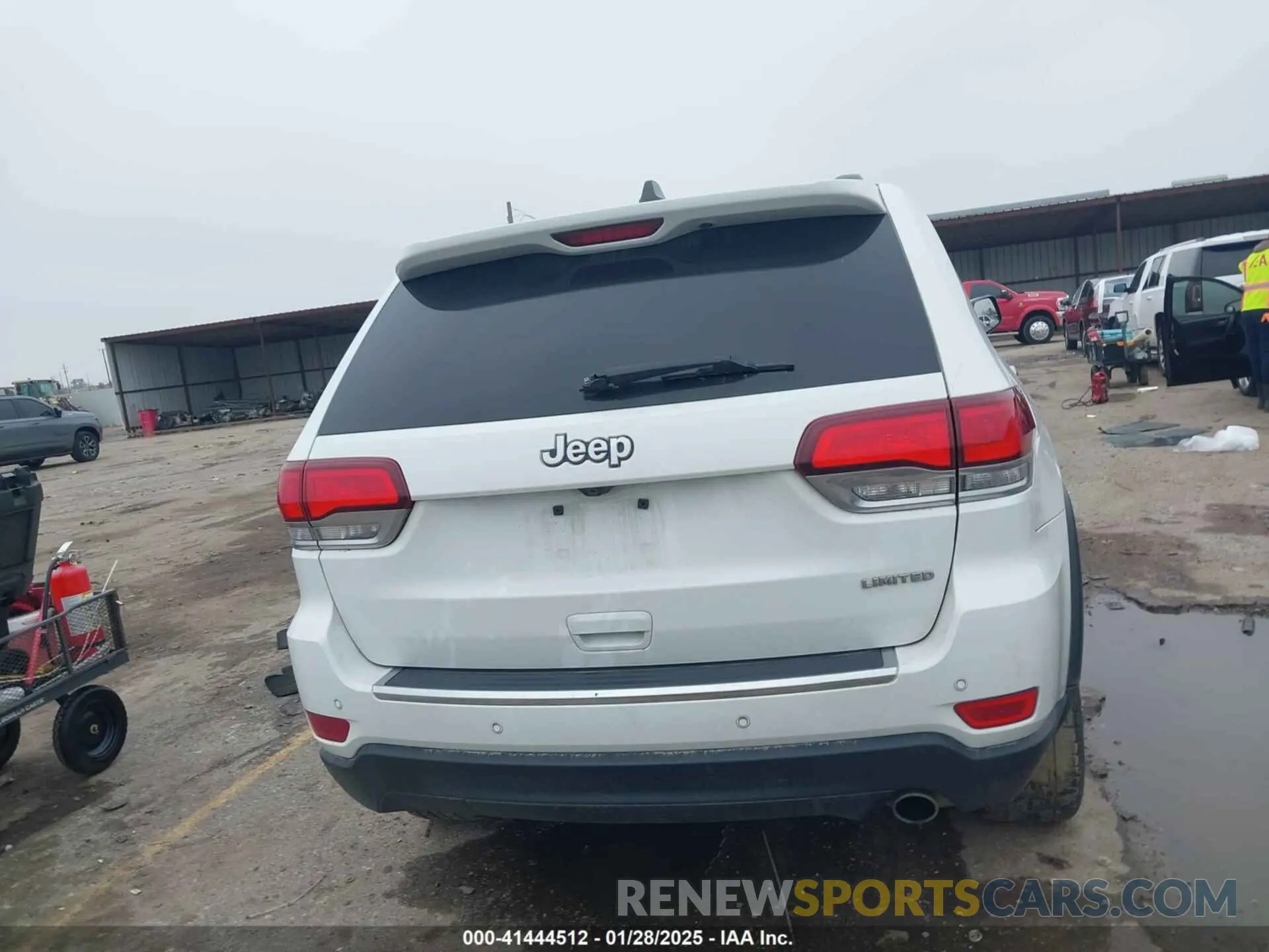 16 Photograph of a damaged car 1C4RJEBG5NC186720 JEEP GRAND CHEROKEE WK 2022