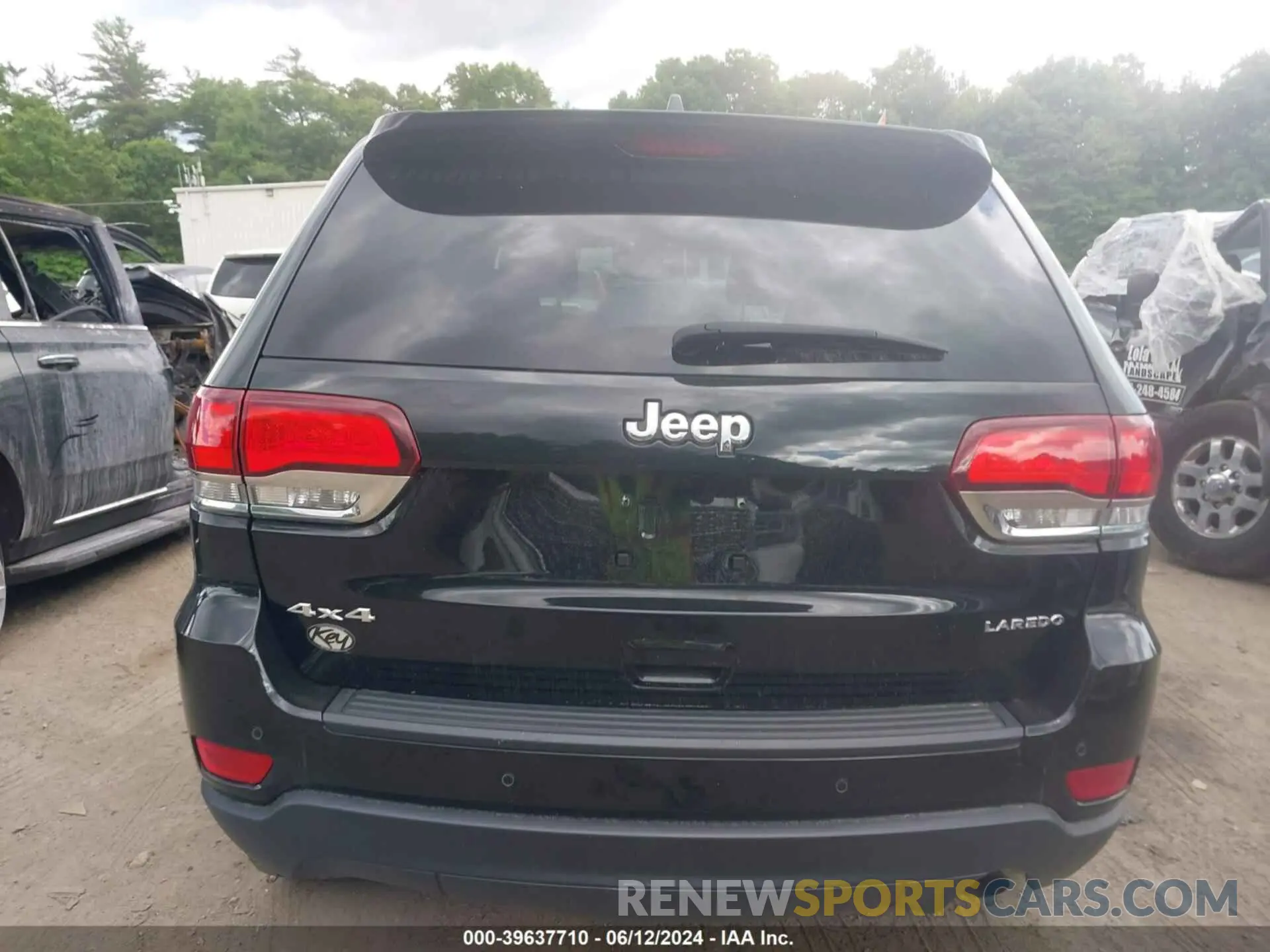16 Photograph of a damaged car 1C4RJFAG0NC114718 JEEP GRAND CHEROKEE WK 2022