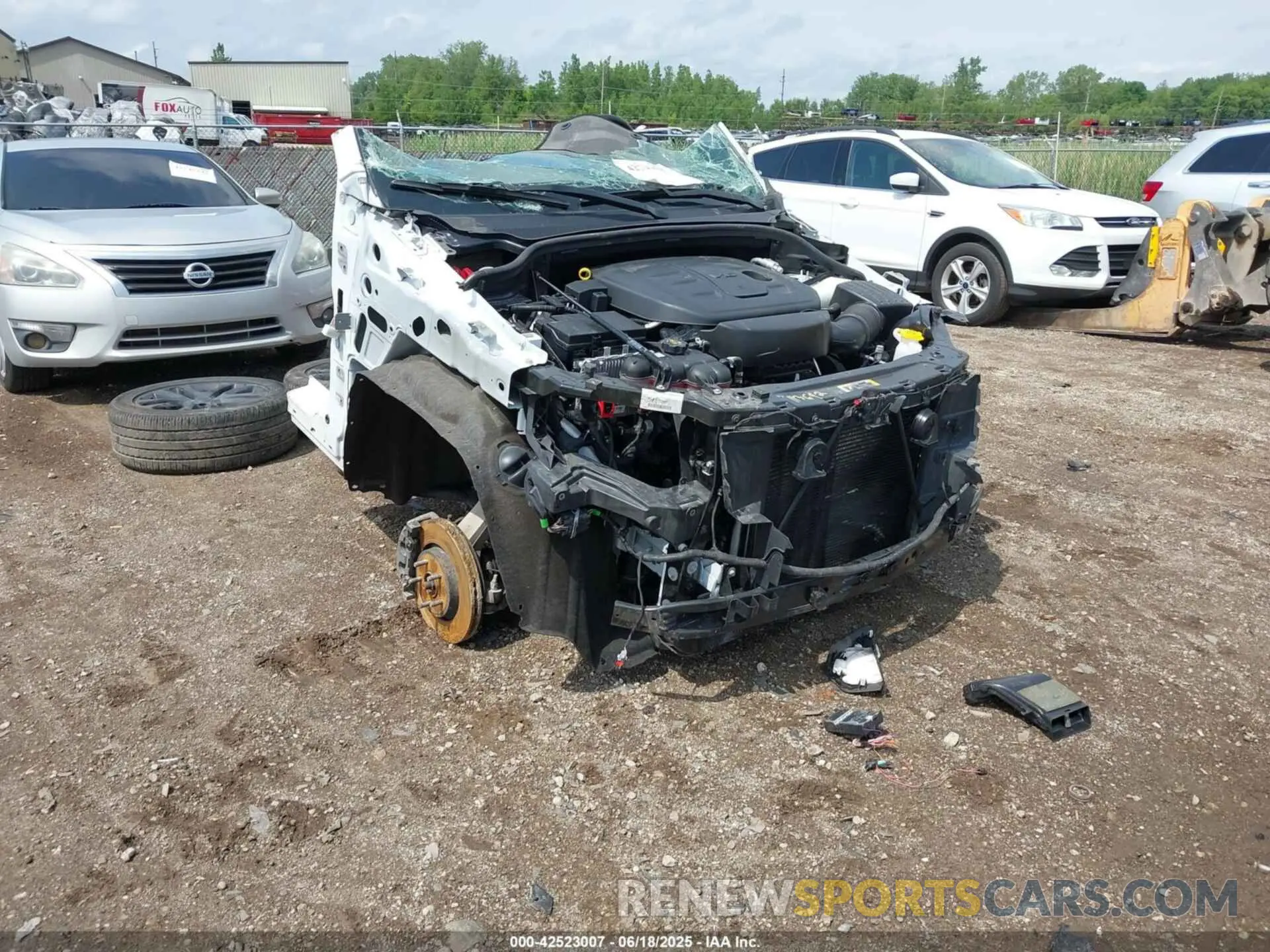 1 Photograph of a damaged car 1C4RJFAG3NC113692 JEEP GRAND CHEROKEE WK 2022