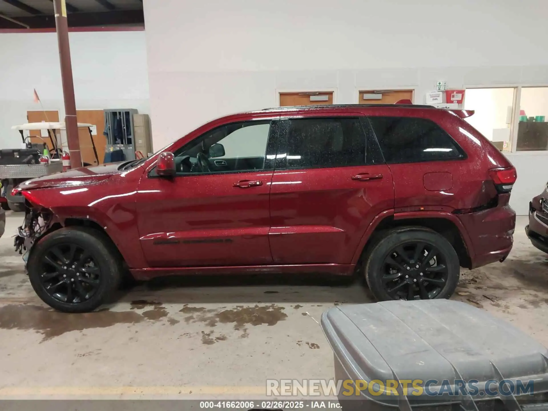 15 Photograph of a damaged car 1C4RJFAGXNC117898 JEEP GRAND CHEROKEE WK 2022