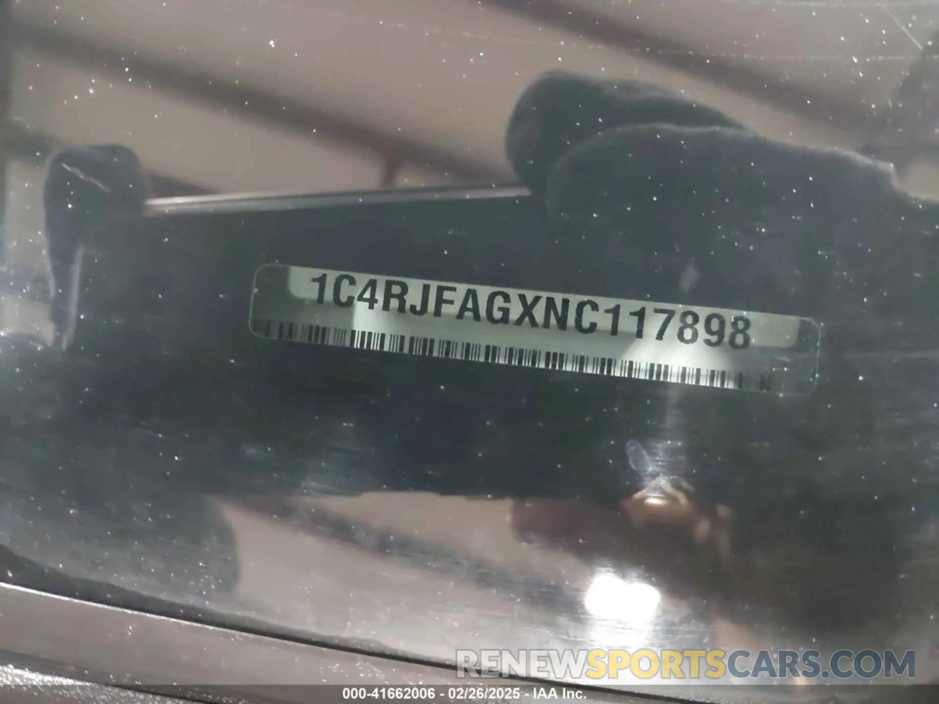 9 Photograph of a damaged car 1C4RJFAGXNC117898 JEEP GRAND CHEROKEE WK 2022