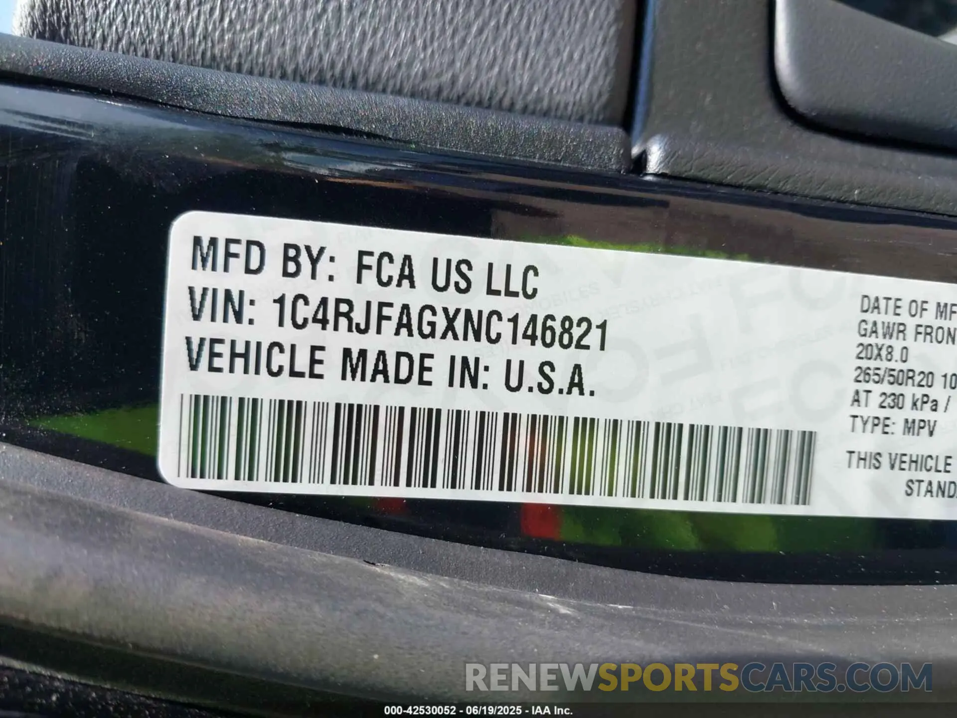 9 Photograph of a damaged car 1C4RJFAGXNC146821 JEEP GRAND CHEROKEE WK 2022