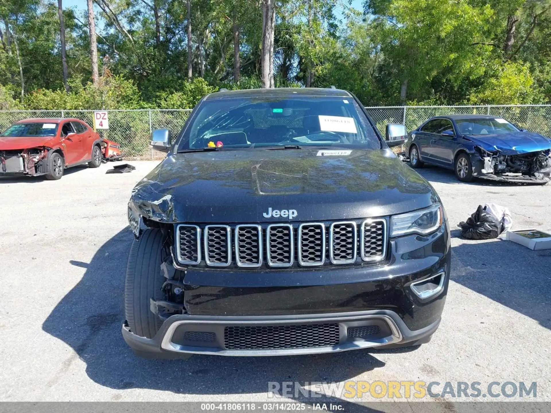 12 Photograph of a damaged car 1C4RJFBG2NC143233 JEEP GRAND CHEROKEE WK 2022