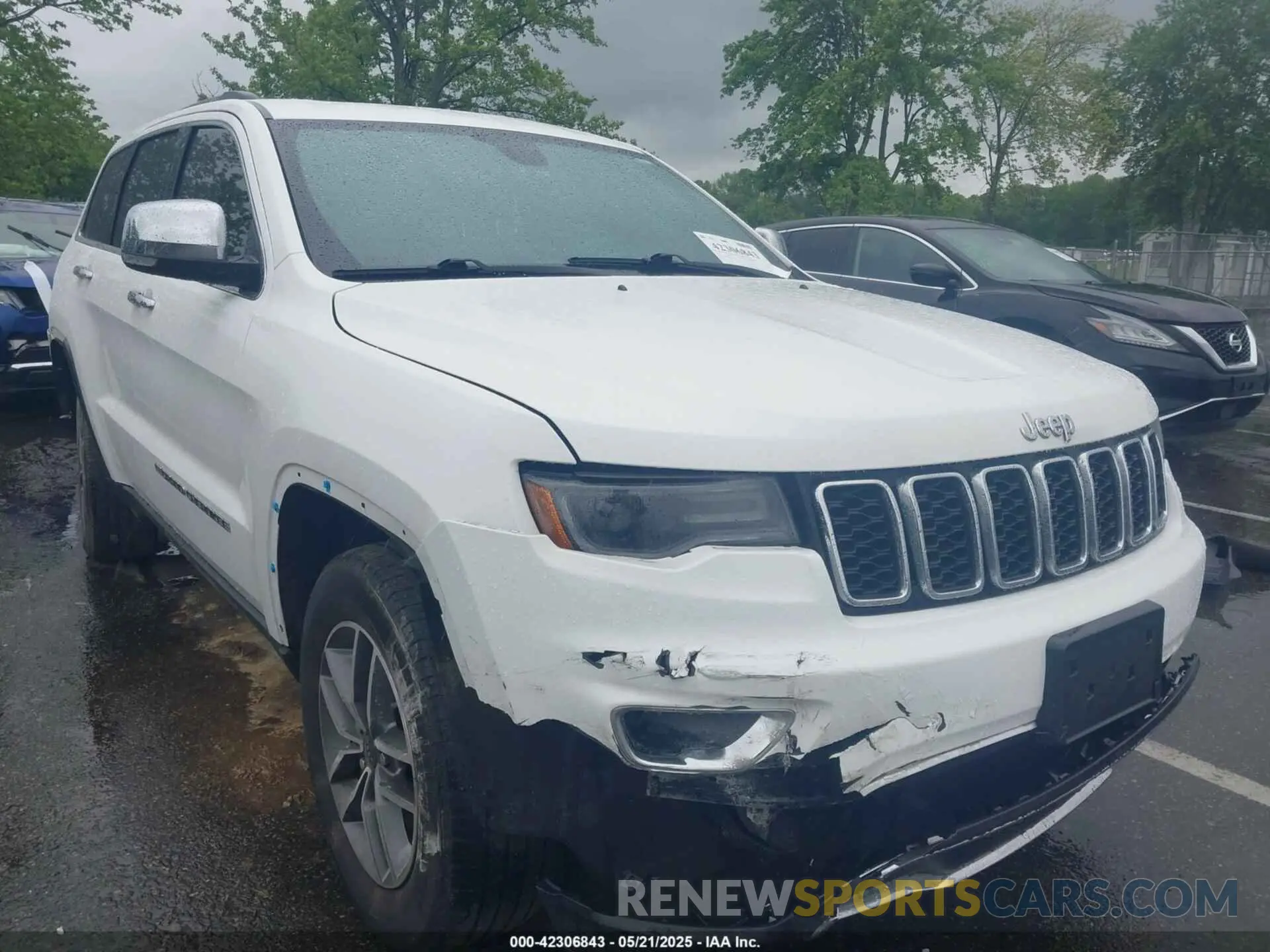 1 Photograph of a damaged car 1C4RJFBG3NC119698 JEEP GRAND CHEROKEE WK 2022