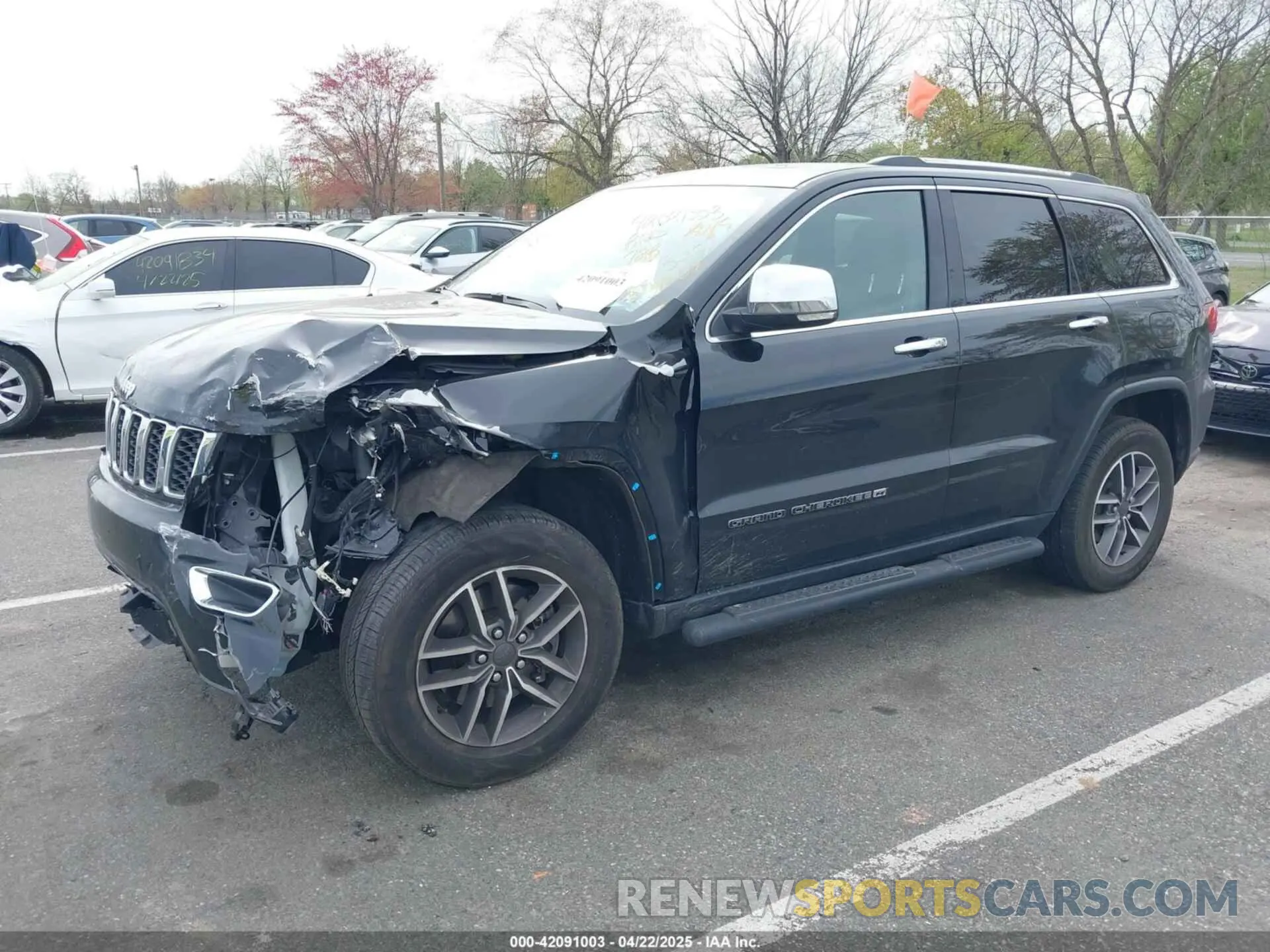 6 Photograph of a damaged car 1C4RJFBG5NC122392 JEEP GRAND CHEROKEE WK 2022