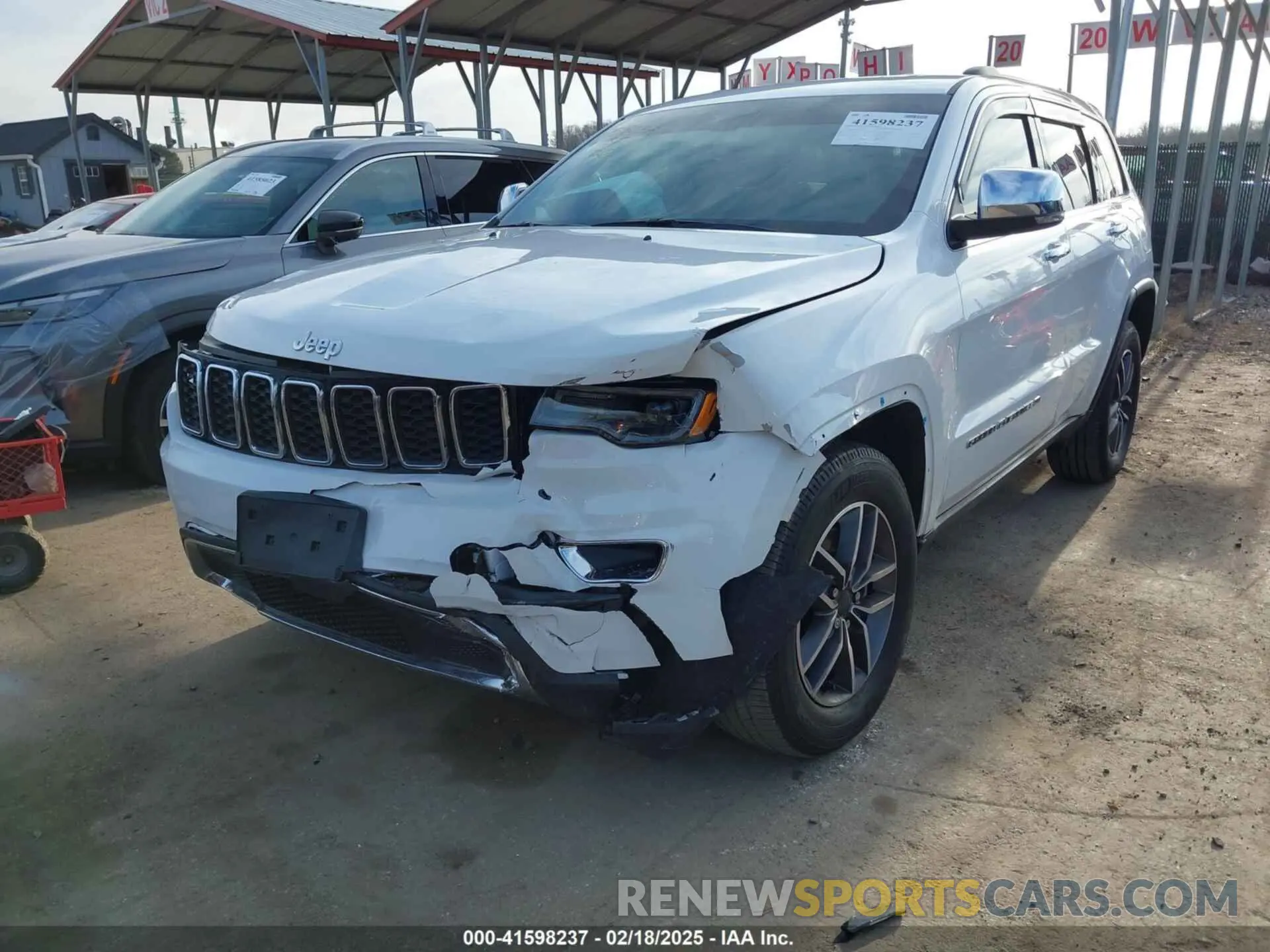 6 Photograph of a damaged car 1C4RJFBG5NC141704 JEEP GRAND CHEROKEE WK 2022