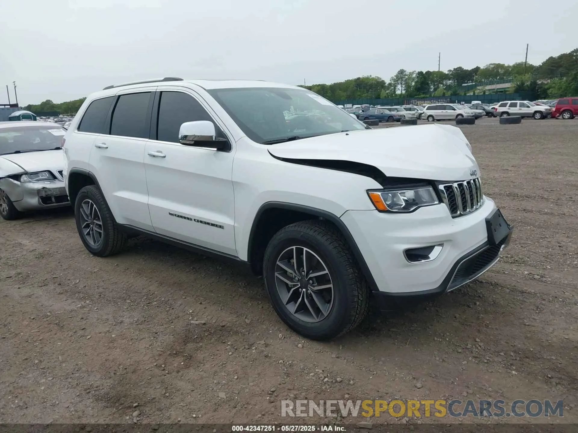 1 Photograph of a damaged car 1C4RJFBG9NC165925 JEEP GRAND CHEROKEE WK 2022