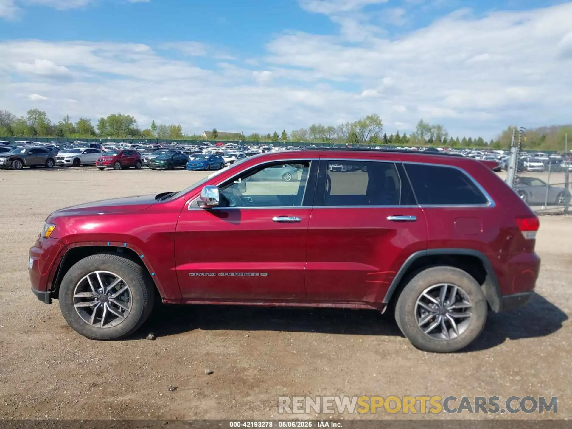 15 Photograph of a damaged car 1C4RJFBGXNC167019 JEEP GRAND CHEROKEE WK 2022