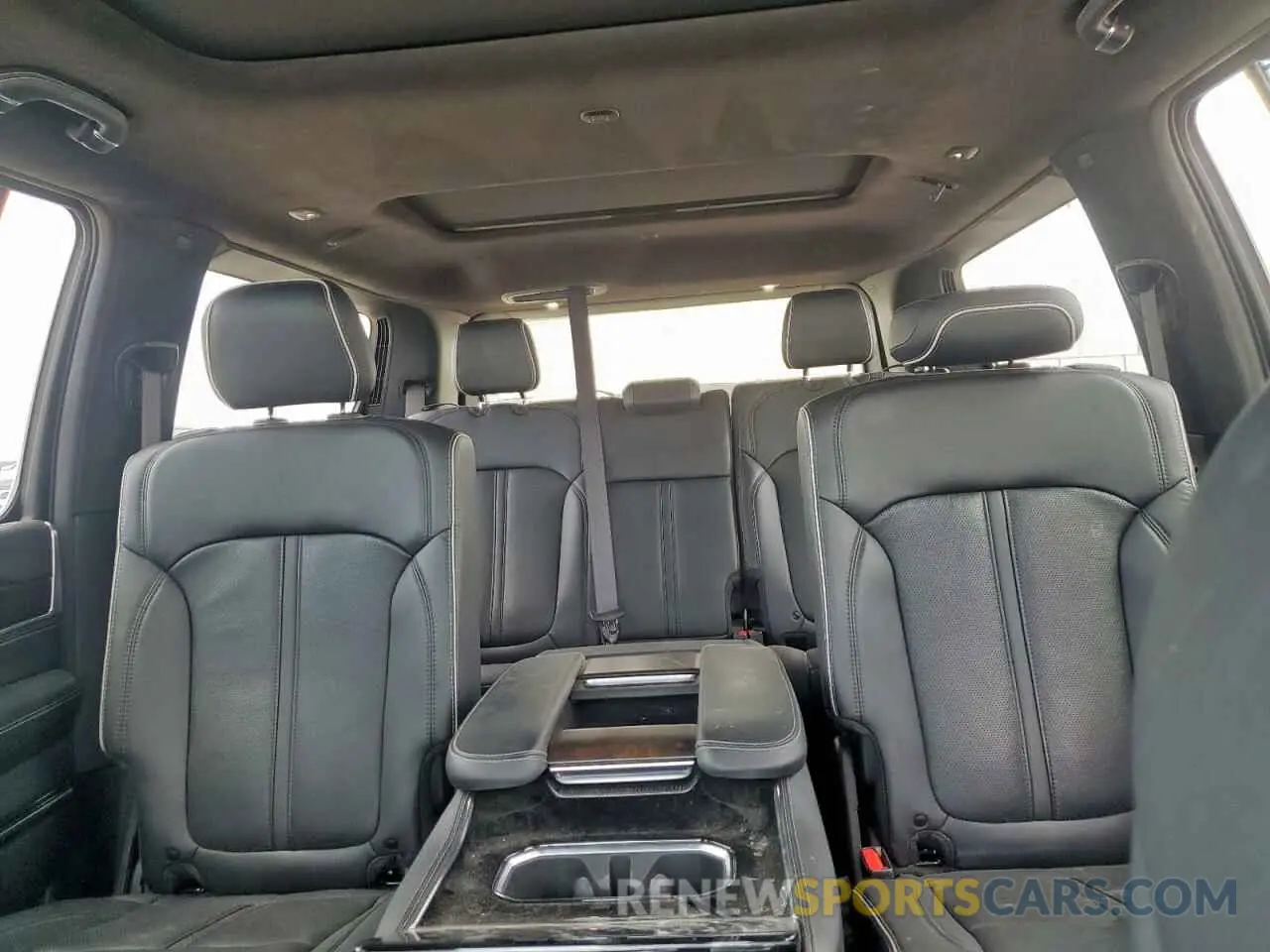 10 Photograph of a damaged car 1C4SJVFP6PS511394 JEEP GRAND WAGO 2023