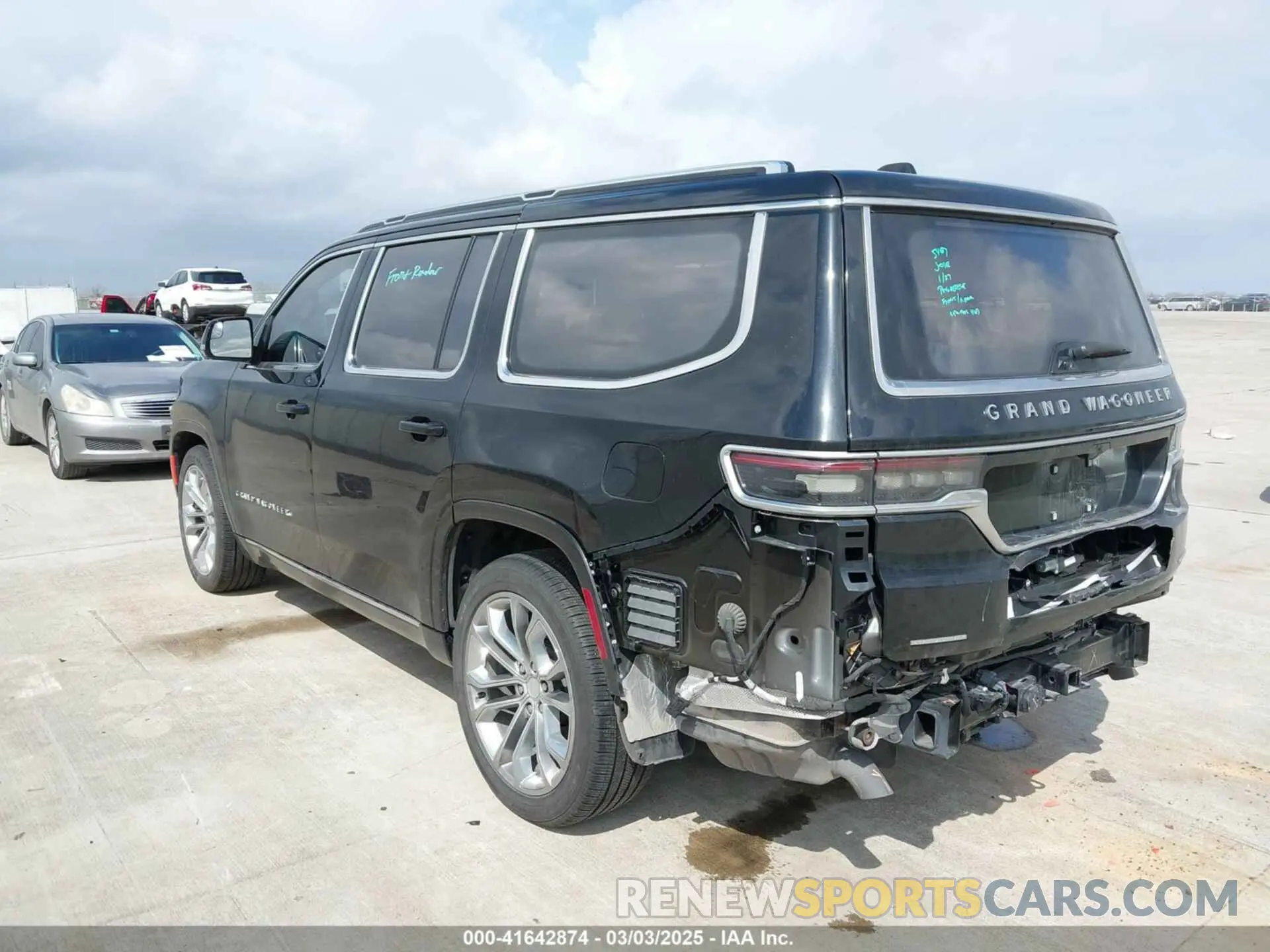 3 Photograph of a damaged car 1C4SJVFJ2NS167359 JEEP GRAND WAGONEER 2022