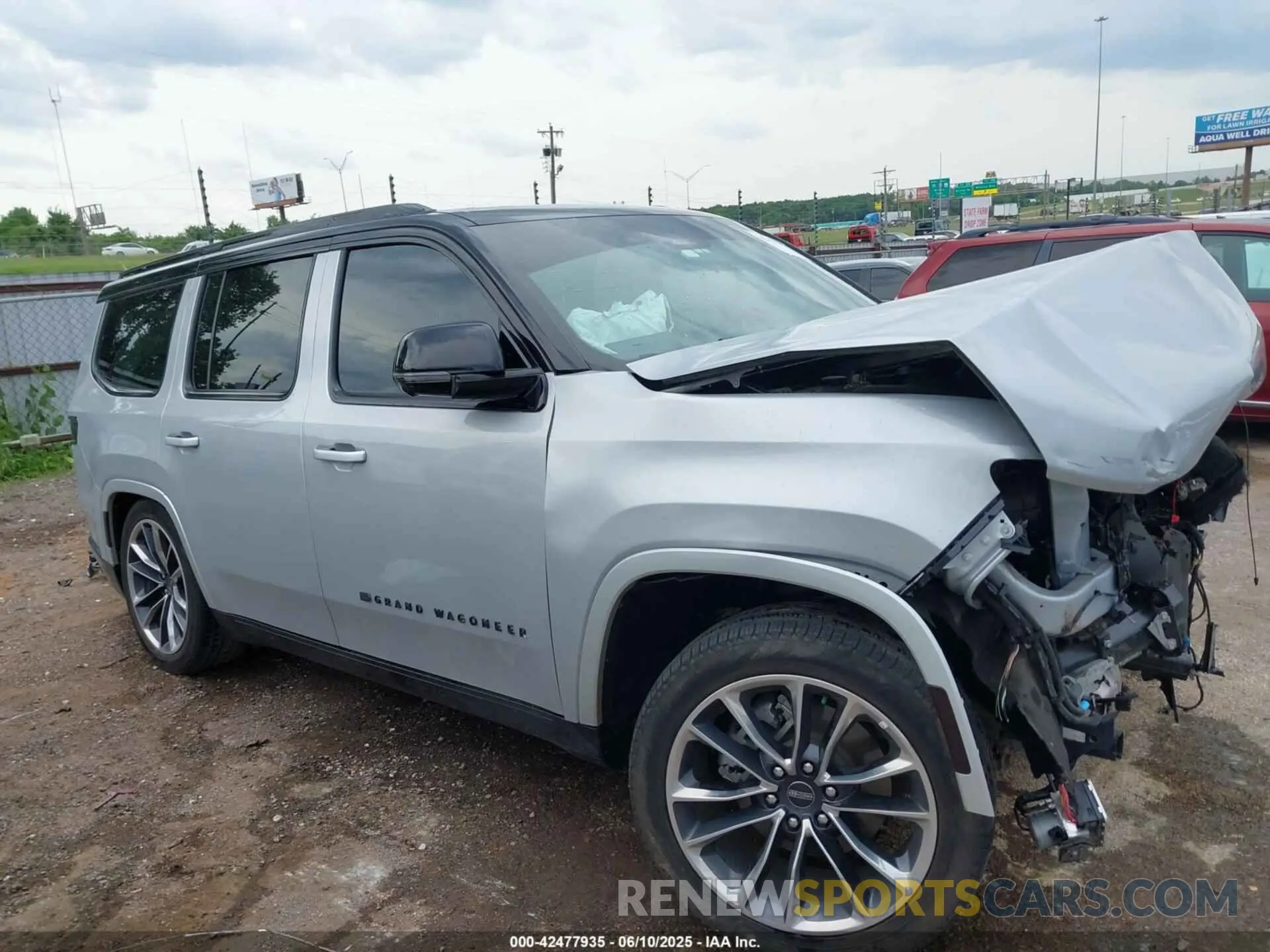 13 Photograph of a damaged car 1C4SJVEJ2PS511941 JEEP GRAND WAGONEER 2023