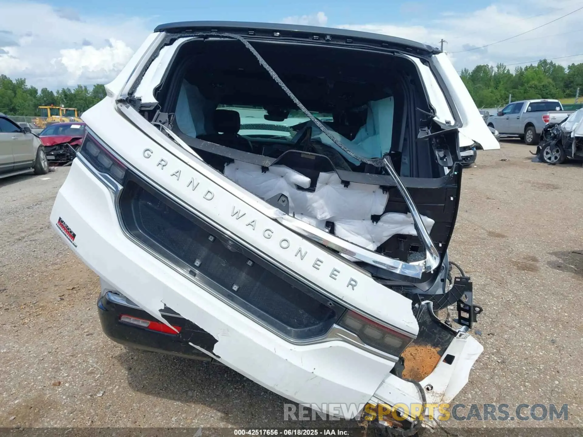 18 Photograph of a damaged car 1C4SJVEJ5PS510508 JEEP GRAND WAGONEER 2023