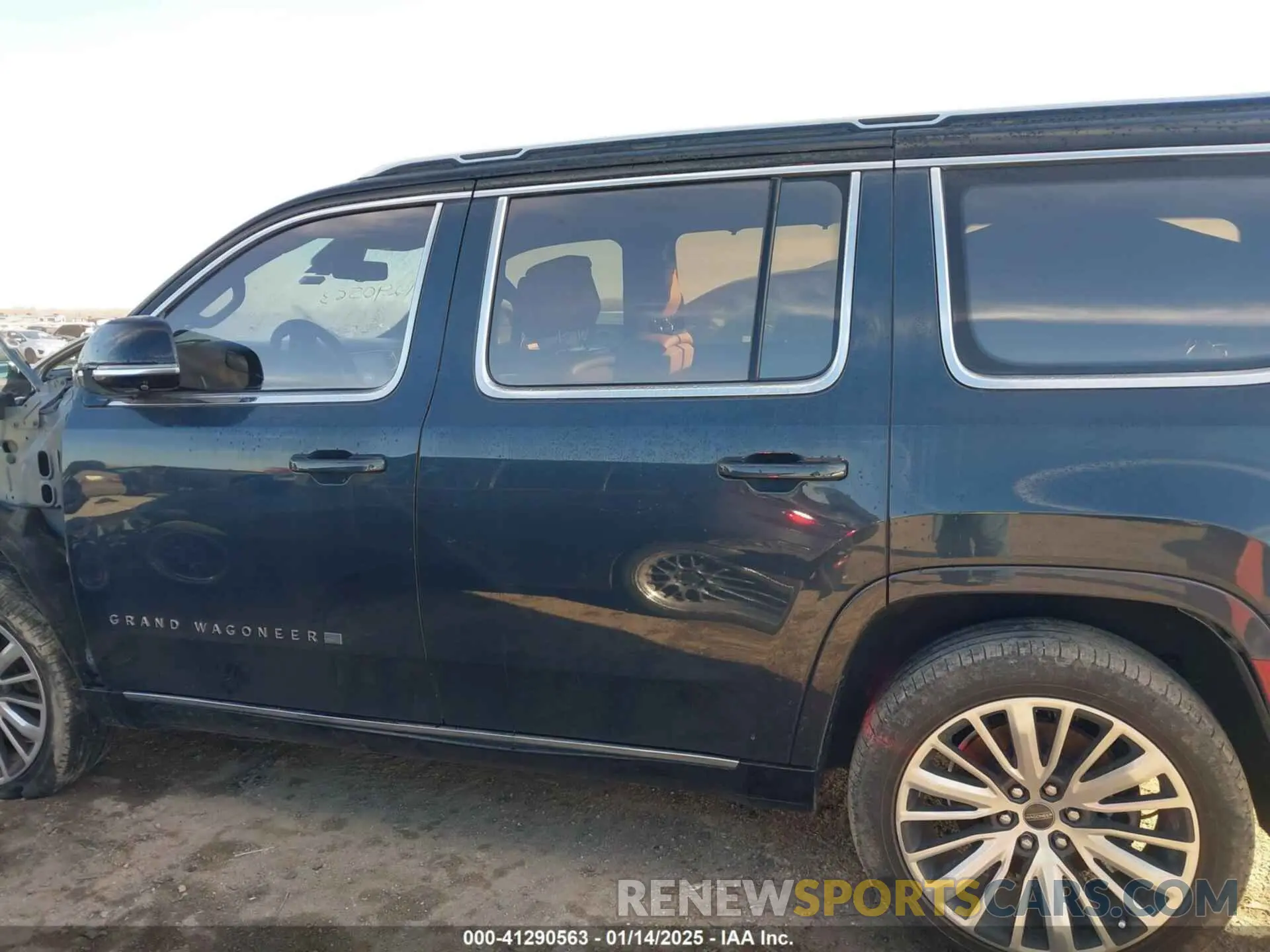 14 Photograph of a damaged car 1C4SJVGP5PS503687 JEEP GRAND WAGONEER 2023