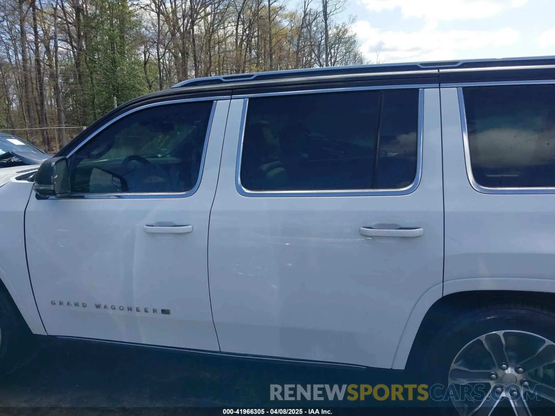 15 Photograph of a damaged car 1C4SJVEP7RS110764 JEEP GRAND WAGONEER 2024