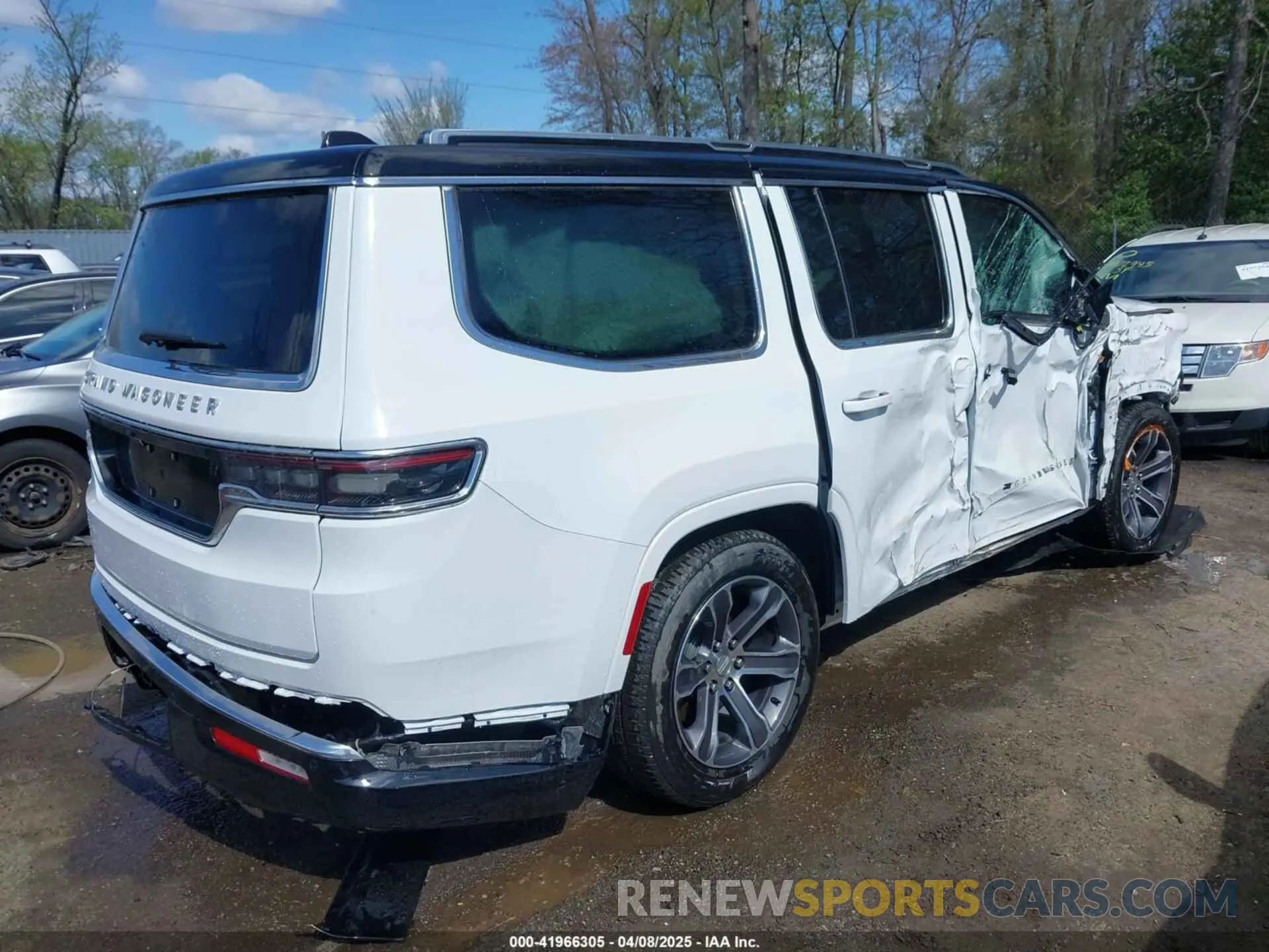 4 Photograph of a damaged car 1C4SJVEP7RS110764 JEEP GRAND WAGONEER 2024