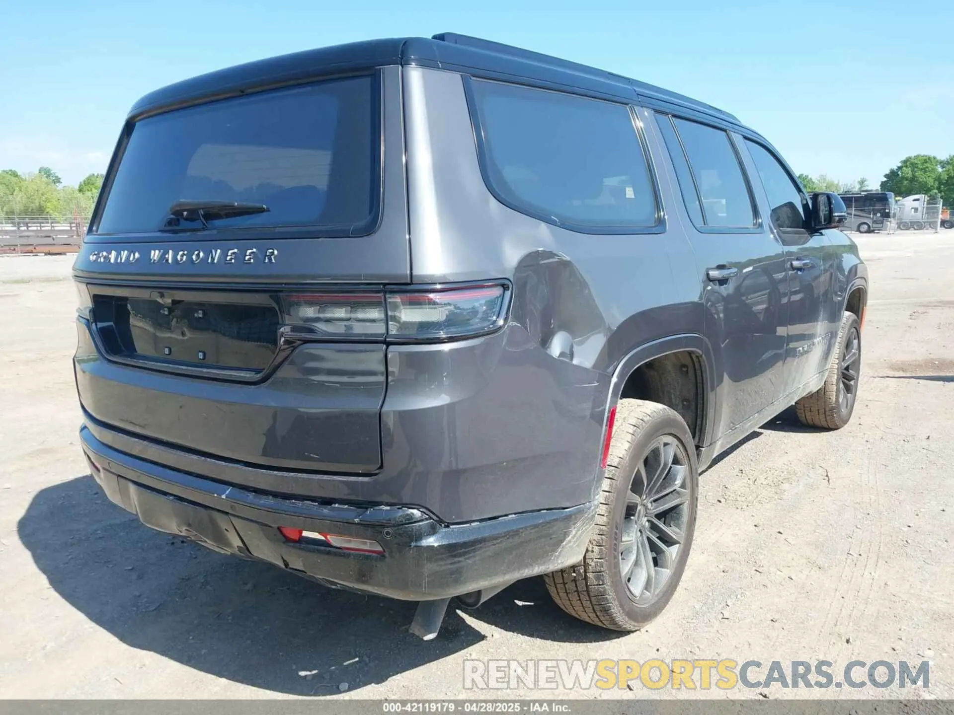 4 Photograph of a damaged car 1C4SJVGP6RS101180 JEEP GRAND WAGONEER 2024
