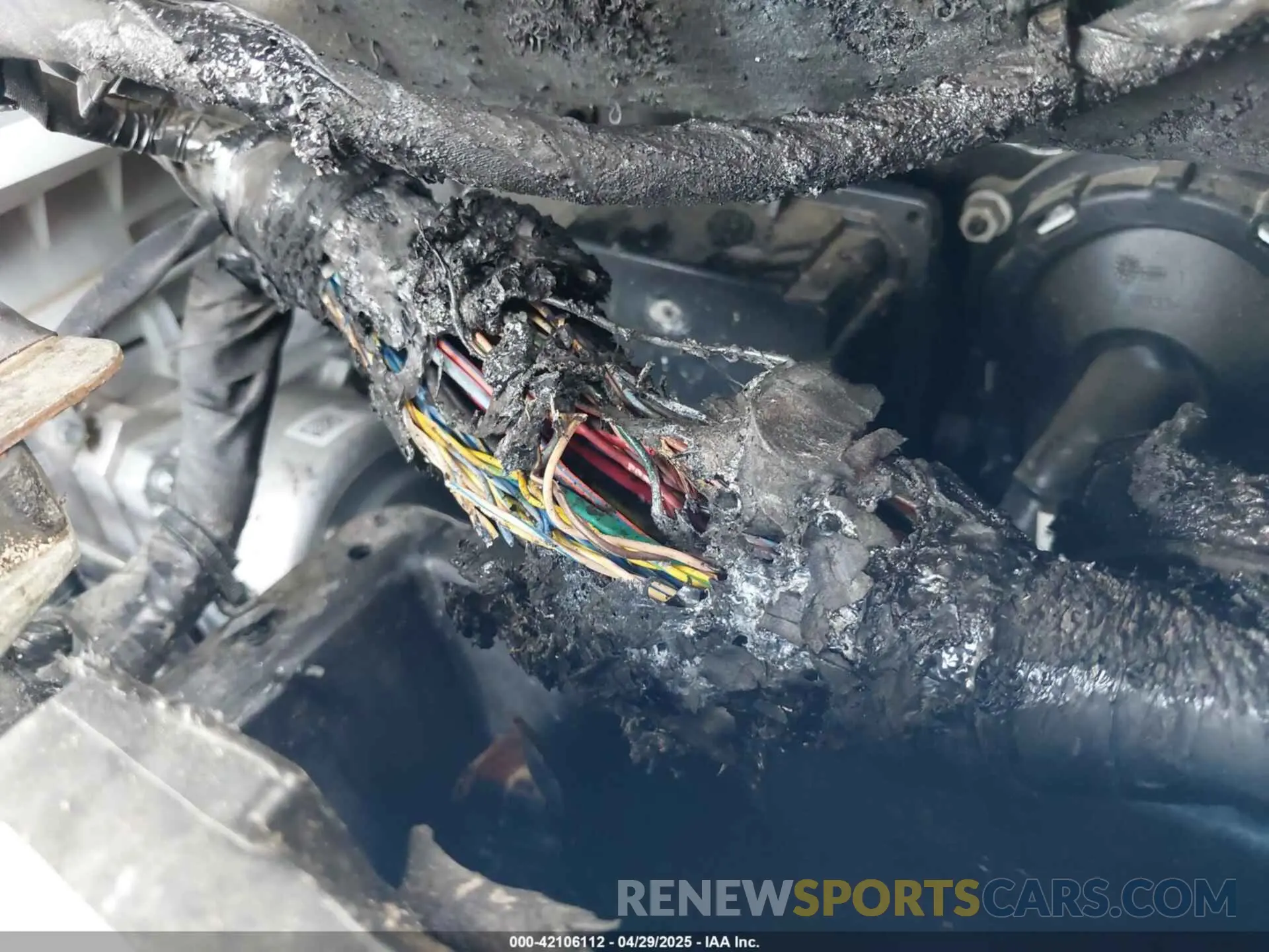 18 Photograph of a damaged car 1C4SJVGP0SS502293 JEEP GRAND WAGONEER 2025