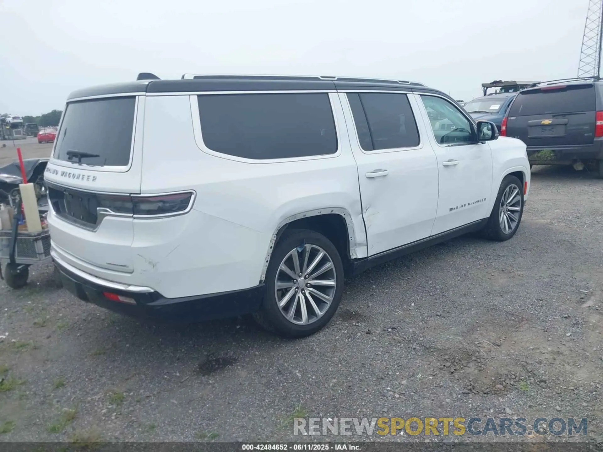 4 Photograph of a damaged car 1C4SJSFP2PS556928 JEEP GRAND WAGONEER L 2023