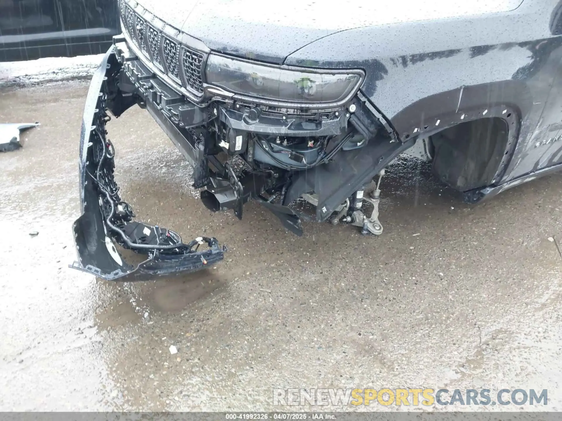 6 Photograph of a damaged car 1C4SJSGP4RS184722 JEEP GRAND WAGONEER L 2024