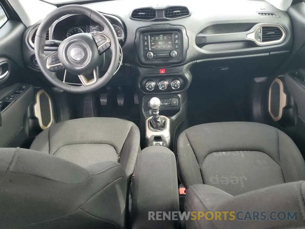 8 Photograph of a damaged car ZACCJBAW7GPD63778 JEEP RENEGADE 2019