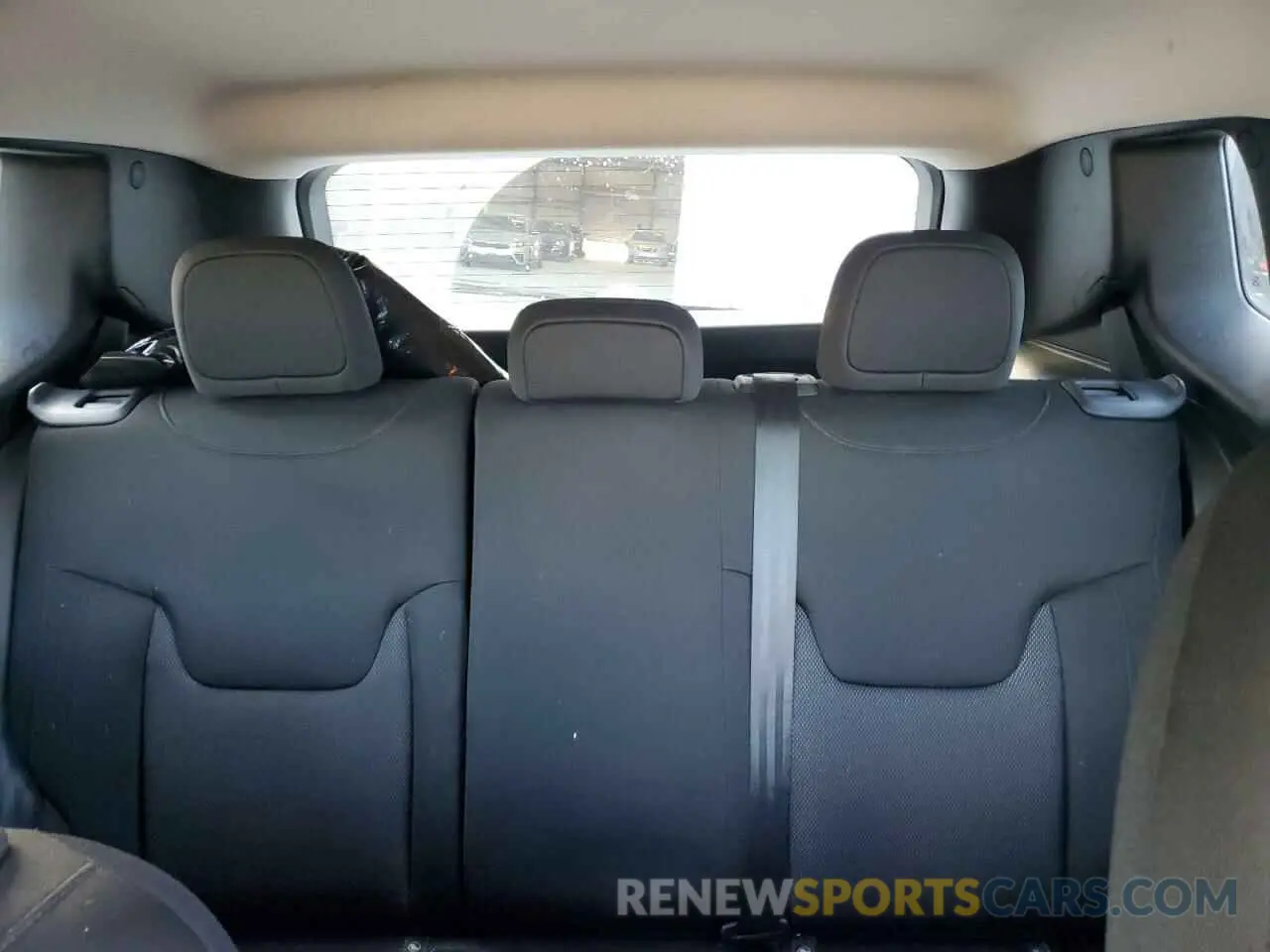 10 Photograph of a damaged car ZACNJAAB3KPK13477 JEEP RENEGADE 2019