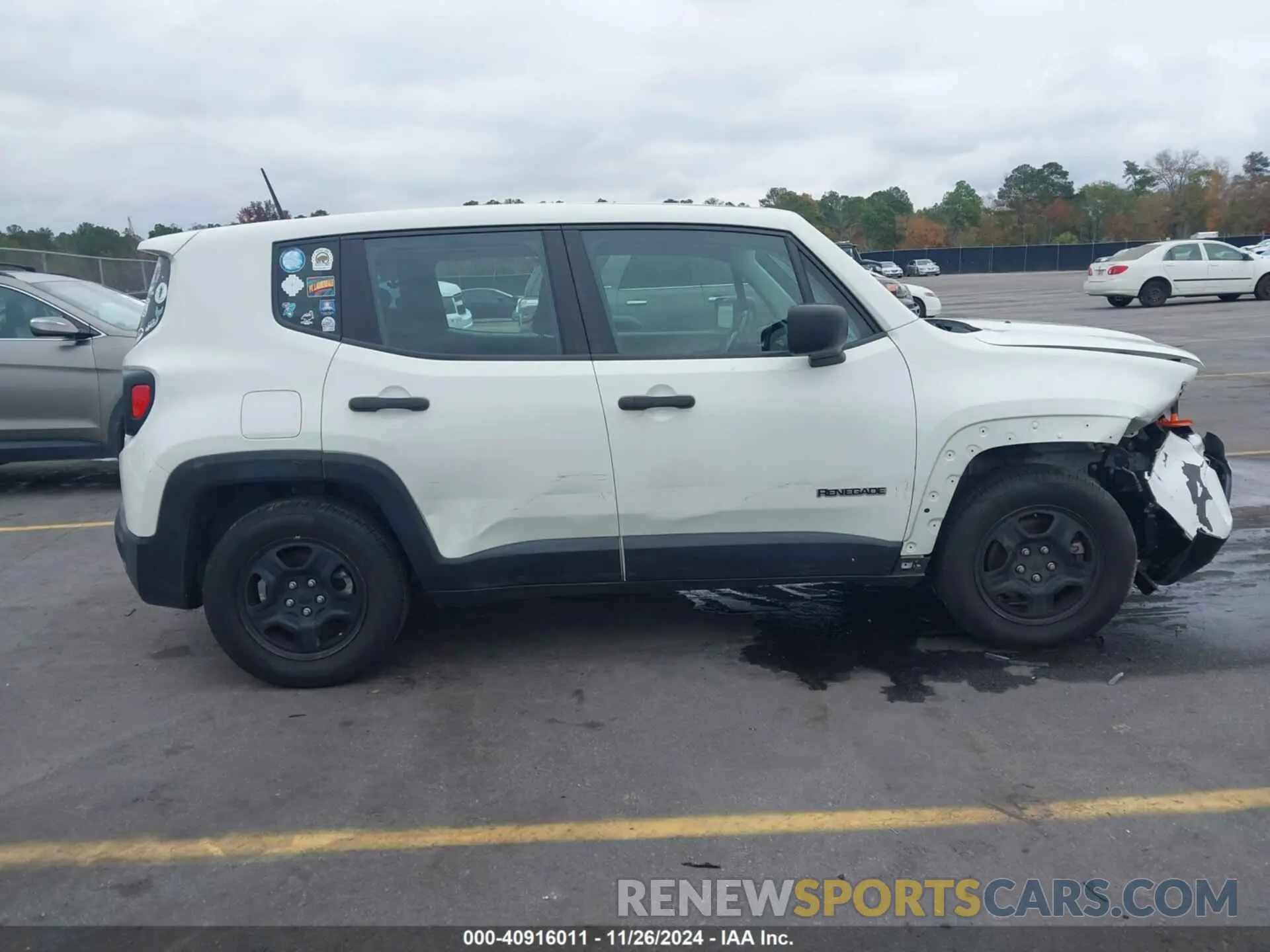 13 Photograph of a damaged car ZACNJAAB5KPK11861 JEEP RENEGADE 2019
