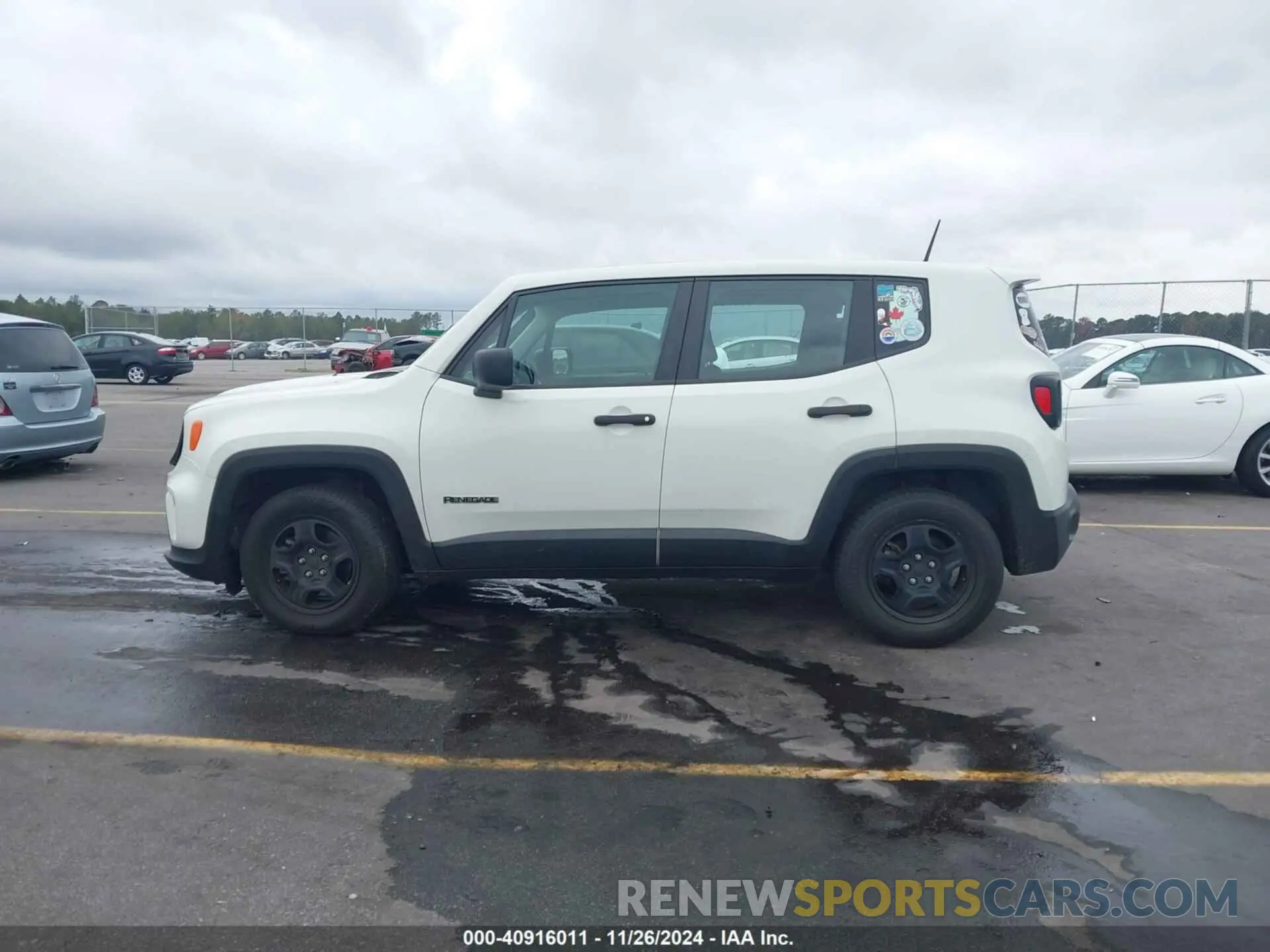 14 Photograph of a damaged car ZACNJAAB5KPK11861 JEEP RENEGADE 2019