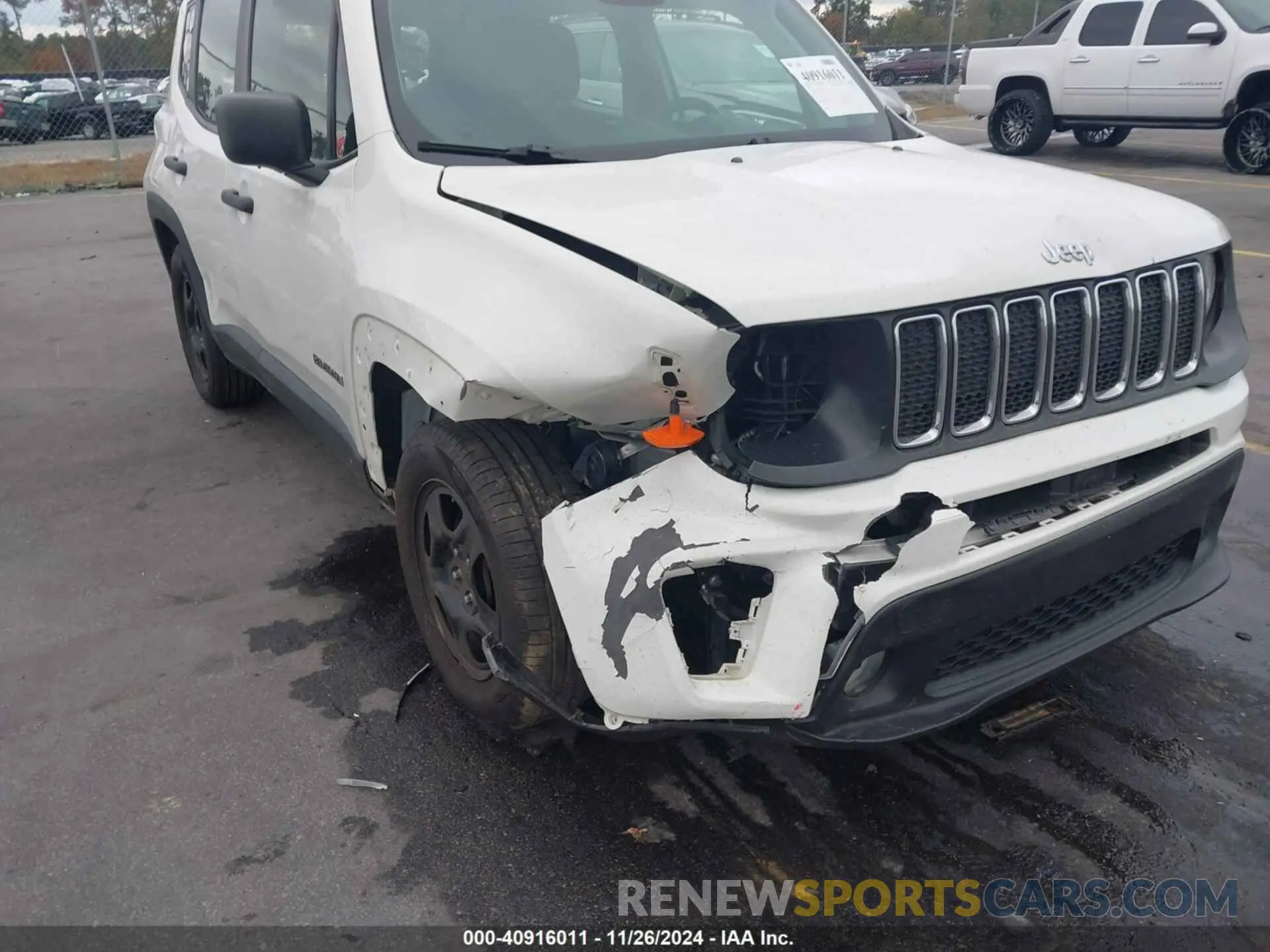 6 Photograph of a damaged car ZACNJAAB5KPK11861 JEEP RENEGADE 2019