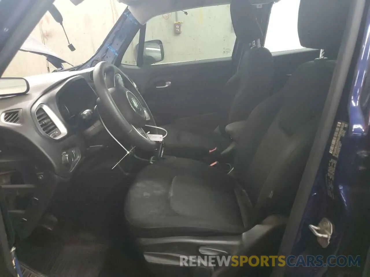 7 Photograph of a damaged car ZACNJAAB6KPK24229 JEEP RENEGADE 2019