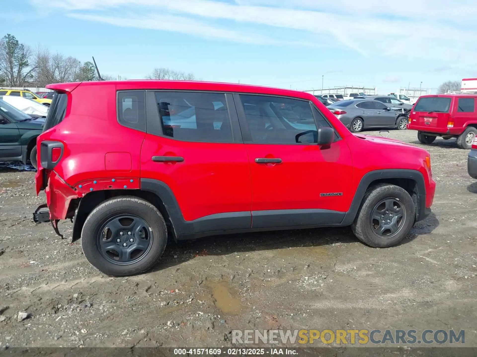 14 Photograph of a damaged car ZACNJAAB8KPK37967 JEEP RENEGADE 2019